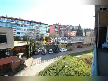 Trosoban stan, Zagrebačka