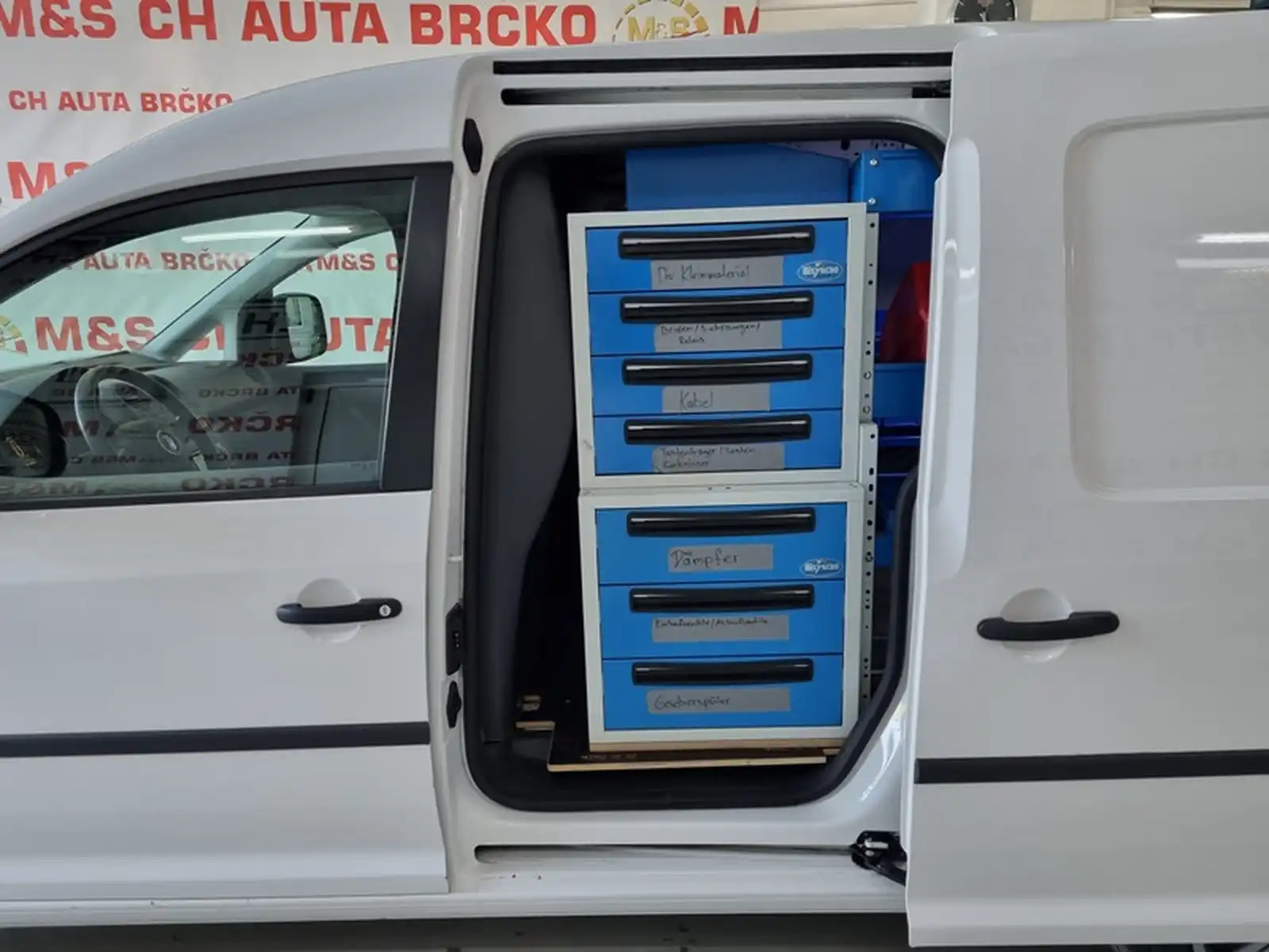 volkswagen-caddy-maxi-1-6-tdi