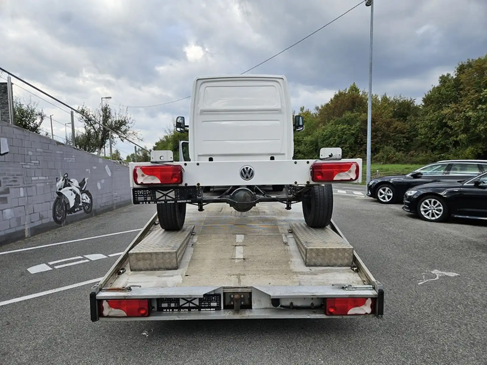 volkswagen-crafter-2-5-tdi-slep-sluzba
