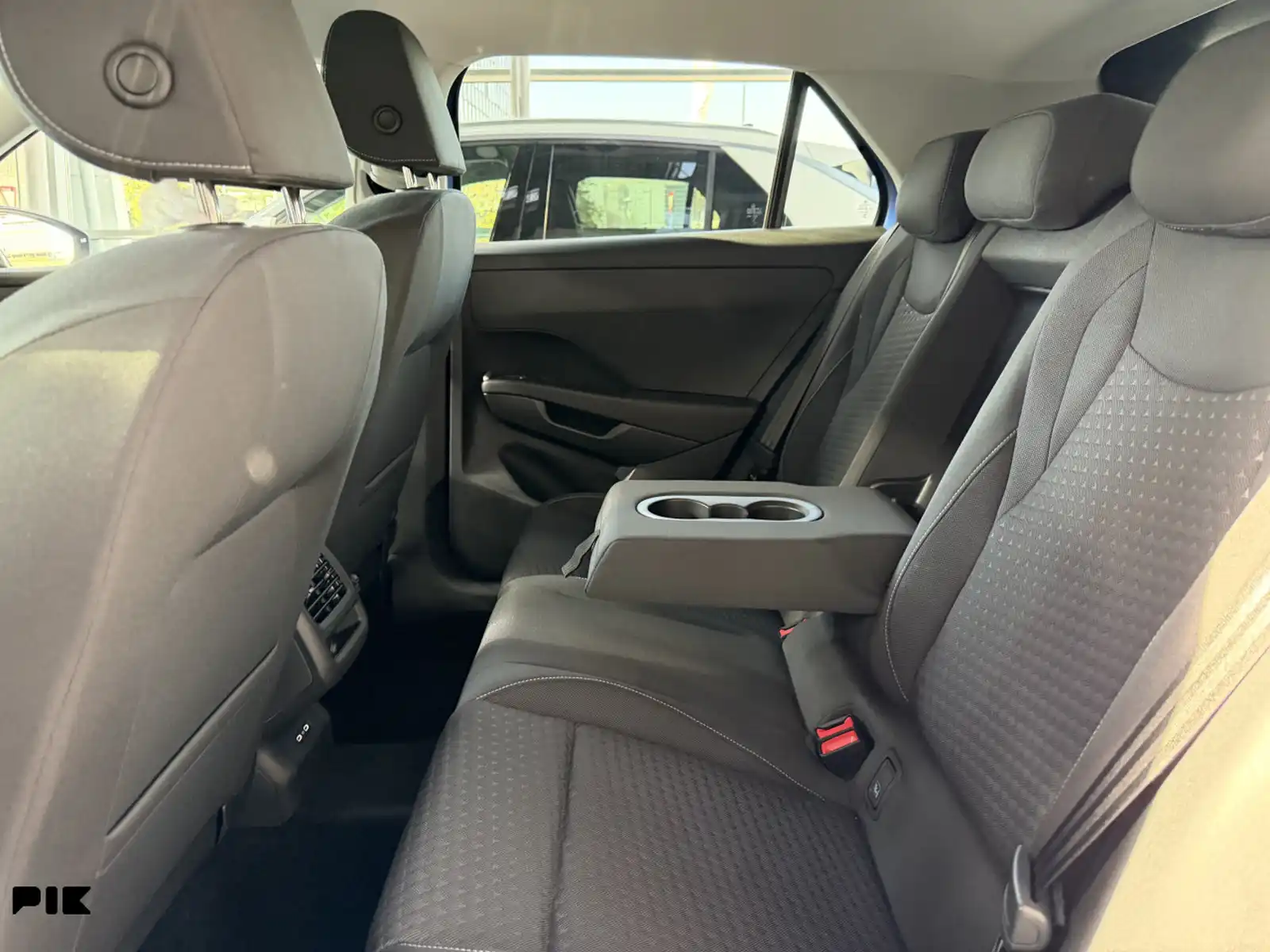 vw-t-roc-life-1-5-etsi-110-kw-150-ps-dsg
