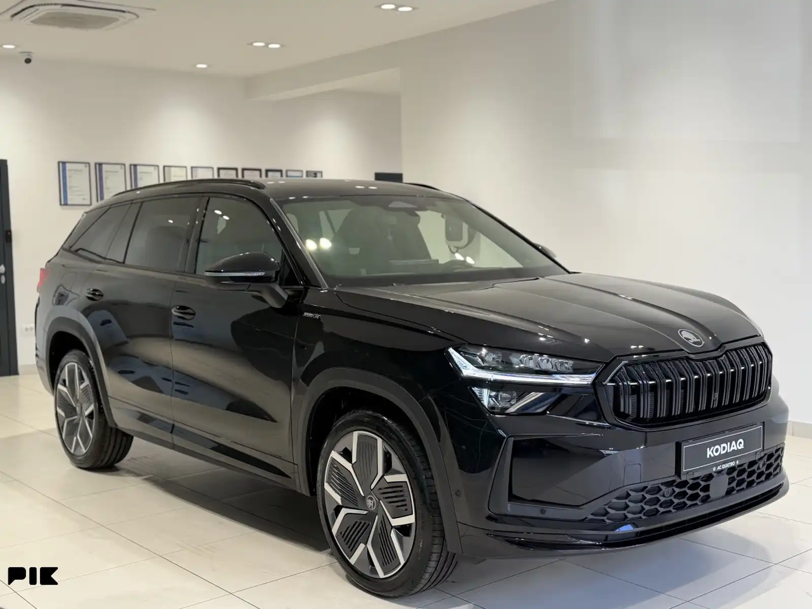 skoda-kodiaq-sportline-2-0-tdi-dsg-193ks-4x4-2026