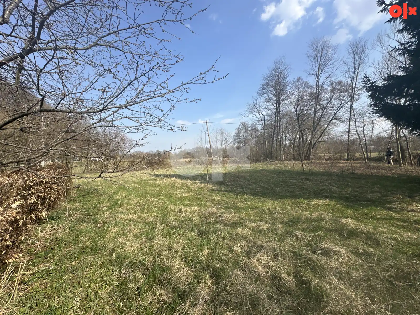 zemljiste-850-m2-gornji-podgradcipored-potoka