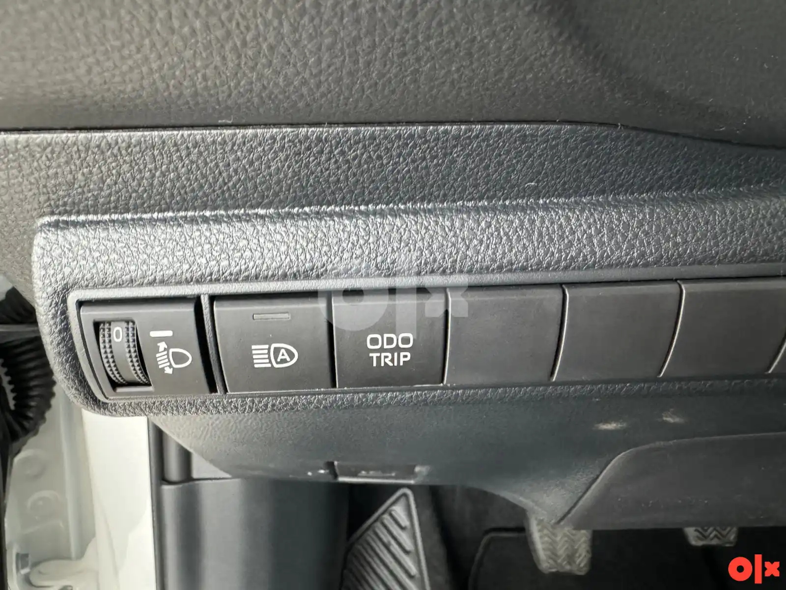 toyota-corolla-luna-oprema