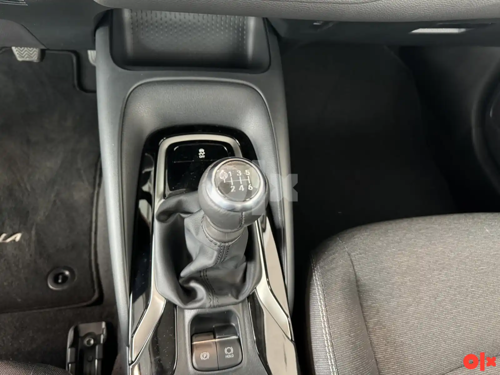 toyota-corolla-luna-oprema