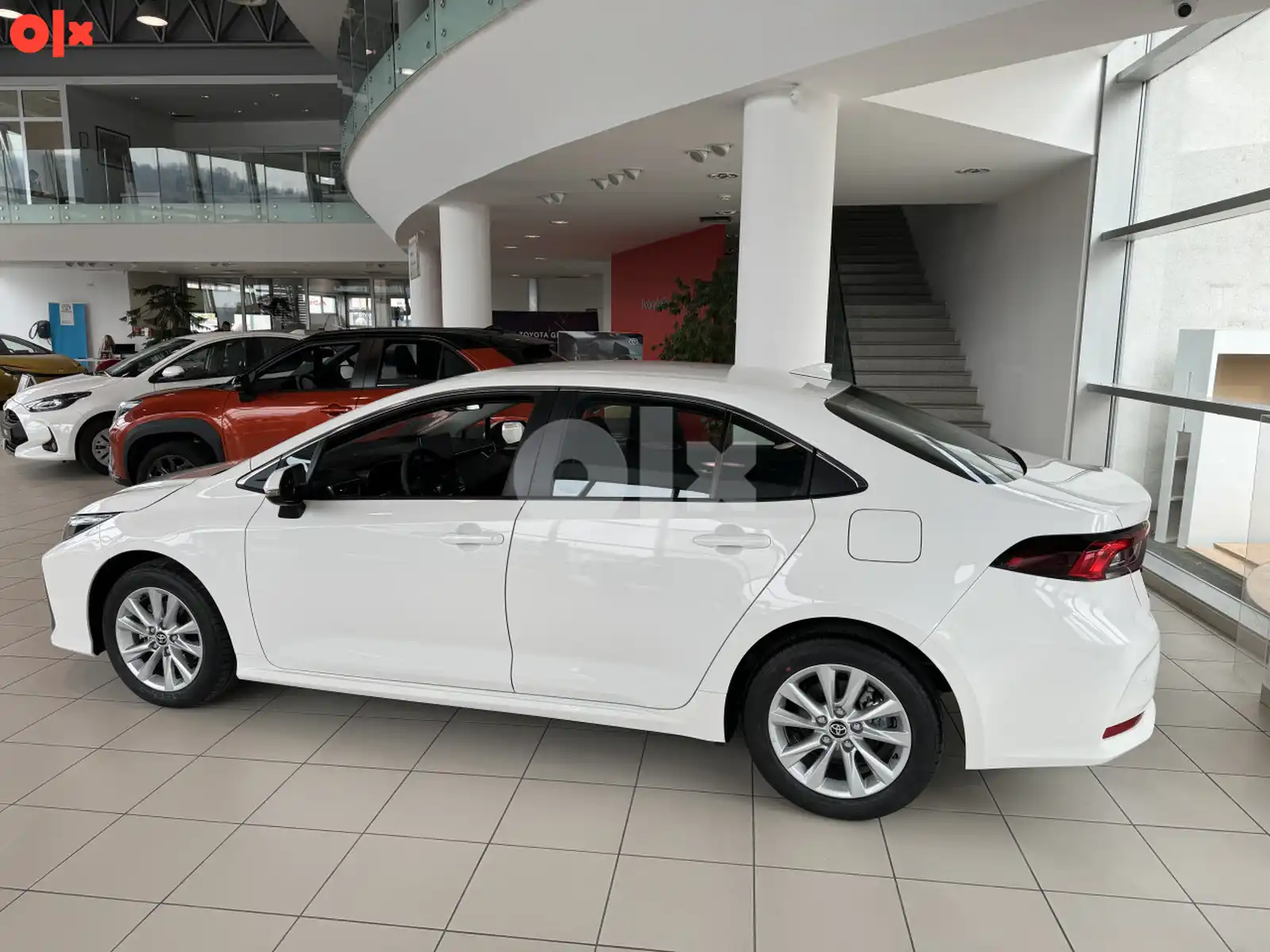 toyota-corolla-luna-oprema