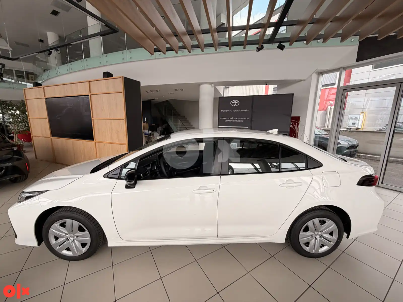 toyota-corolla-terra