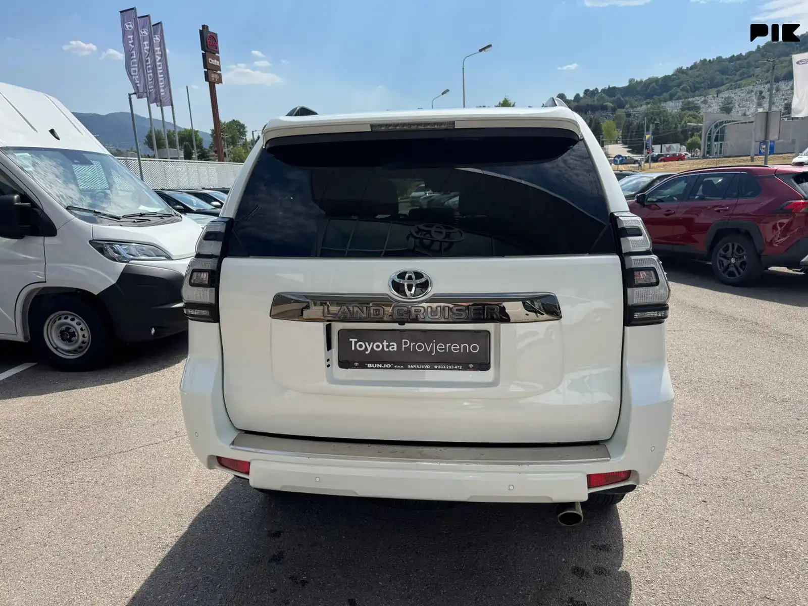 toyota-land-cruiser