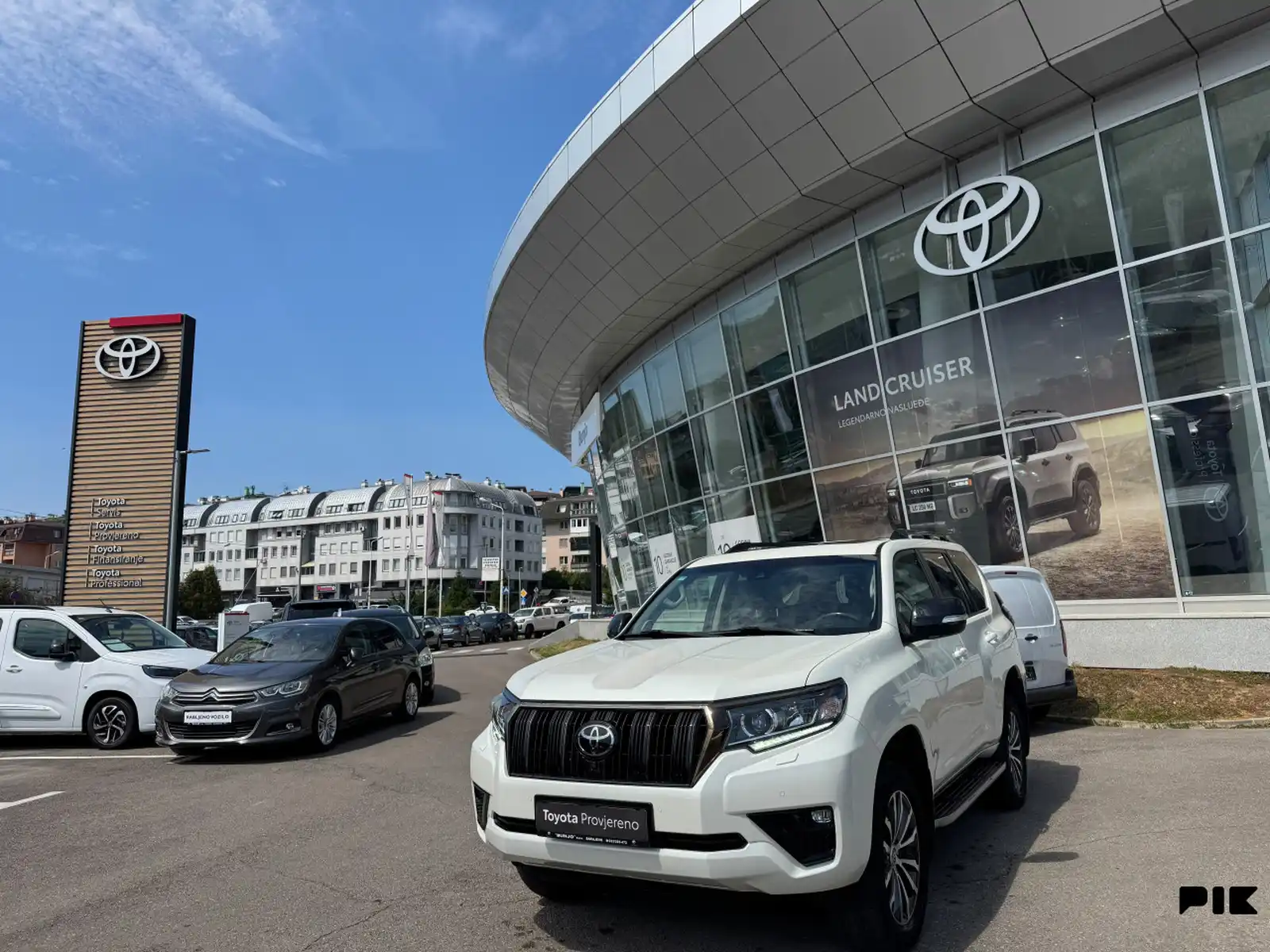 toyota-land-cruiser