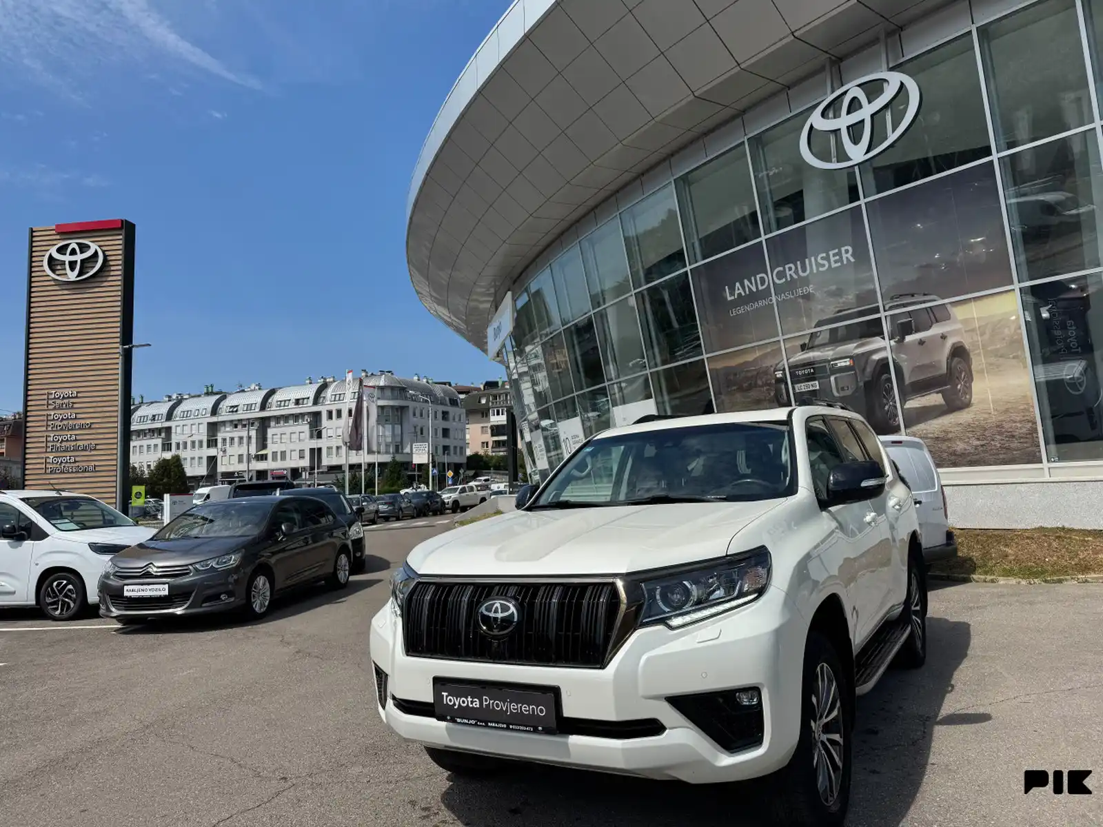 toyota-land-cruiser