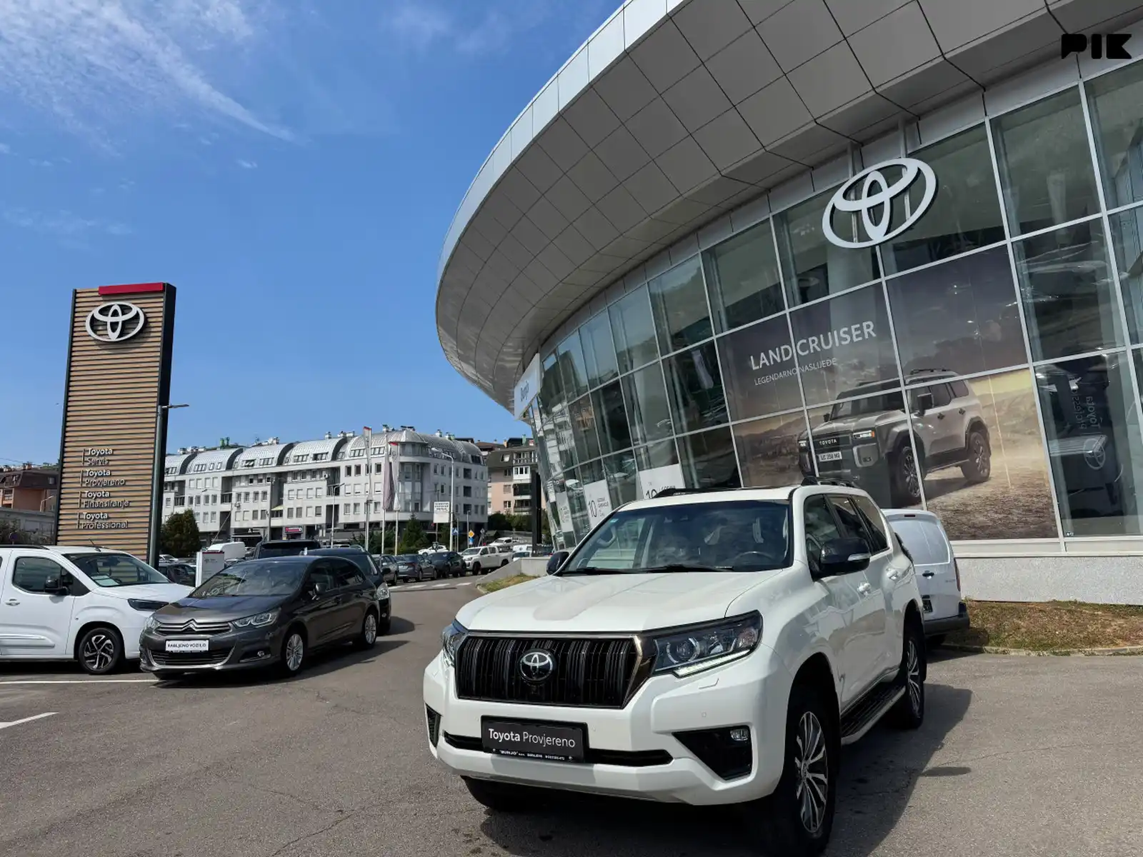 toyota-land-cruiser