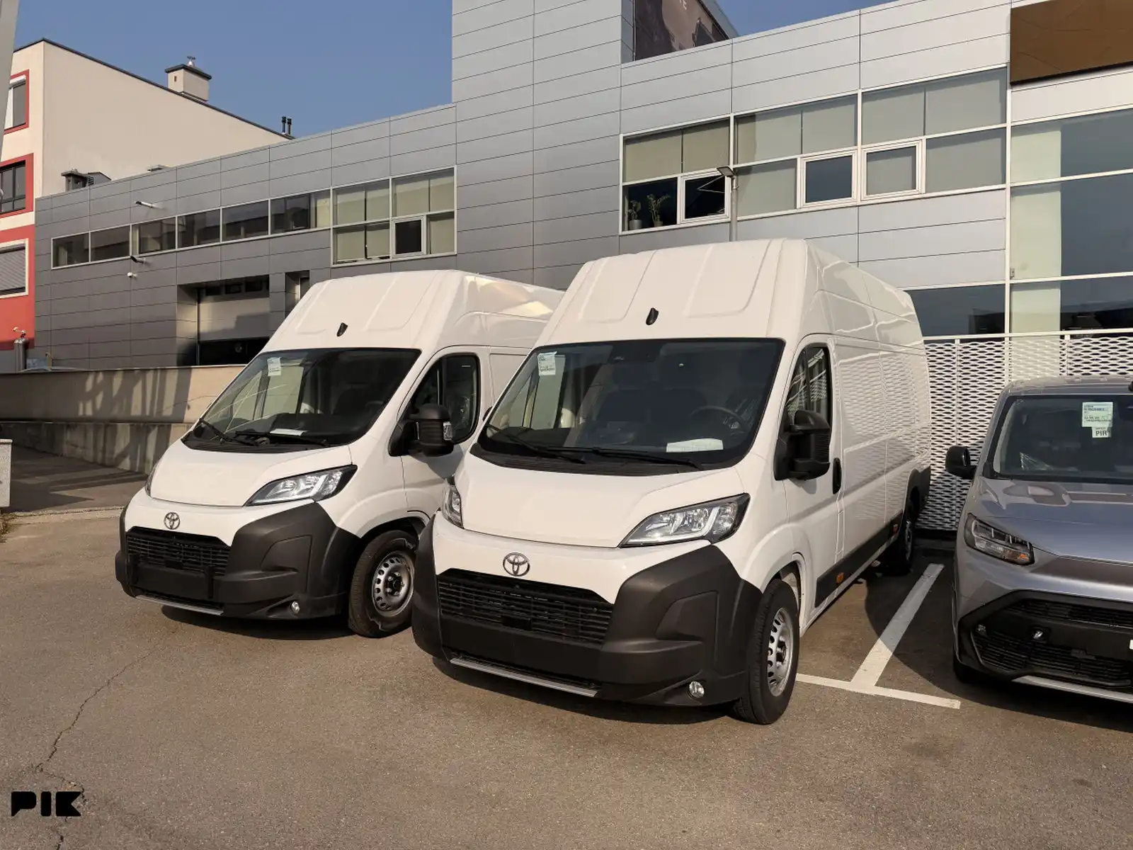 toyota-proace-max
