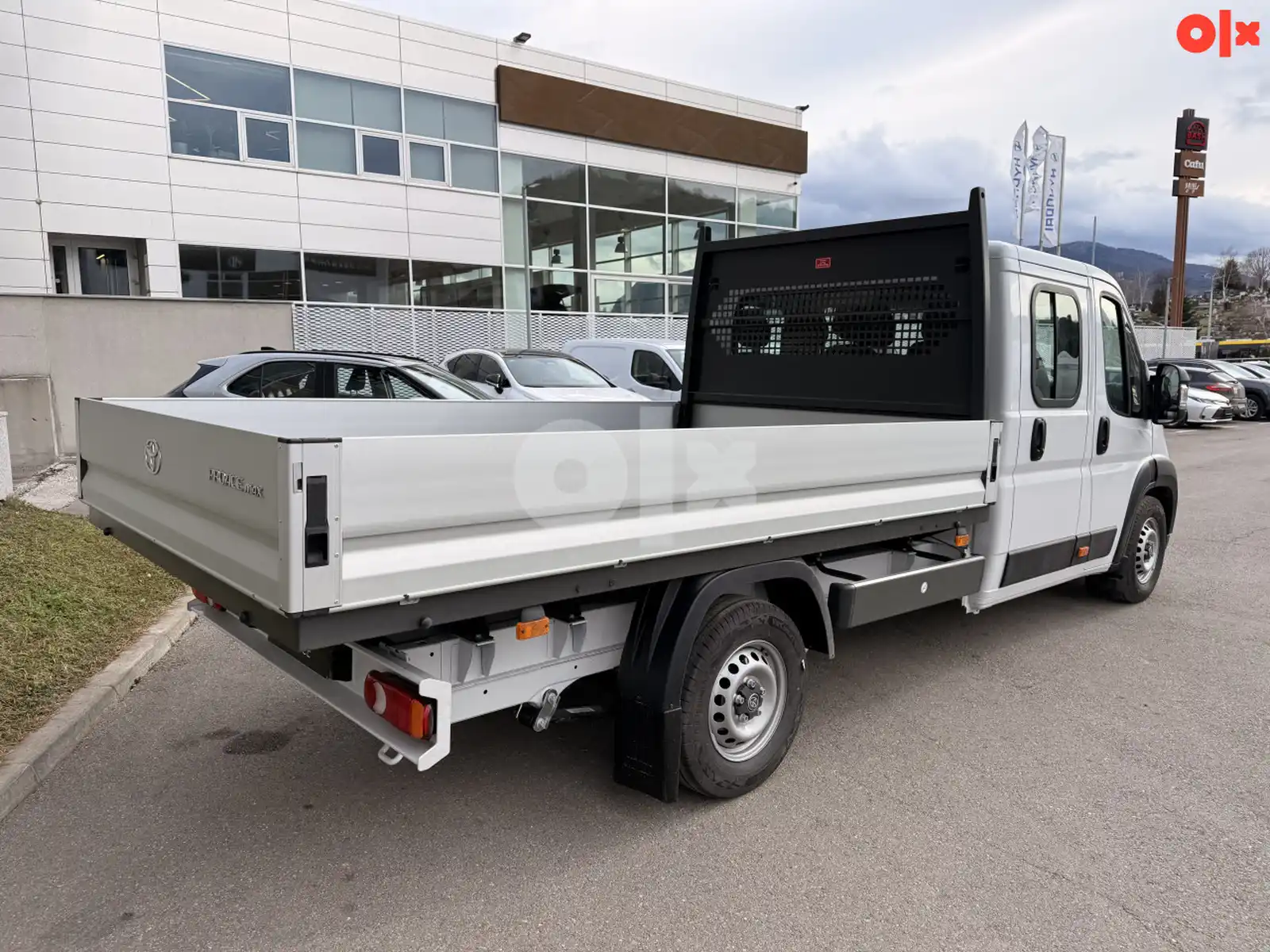 toyota-proace-max
