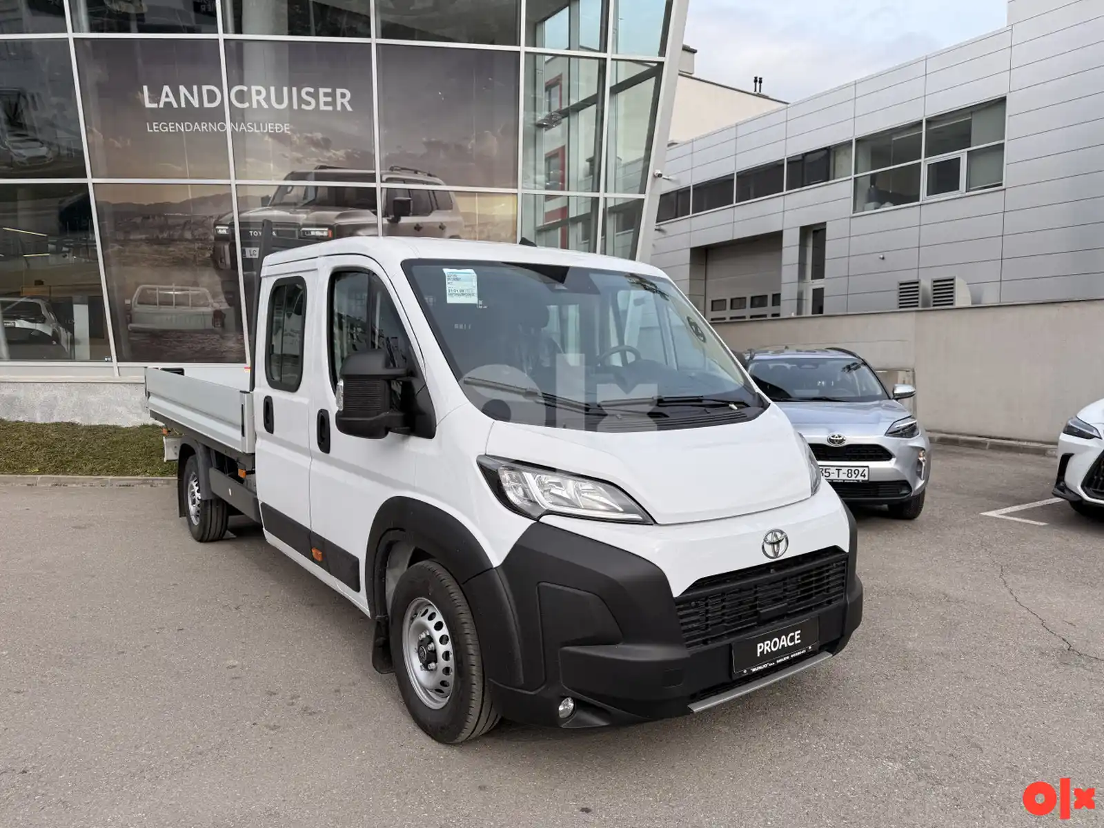 toyota-proace-max