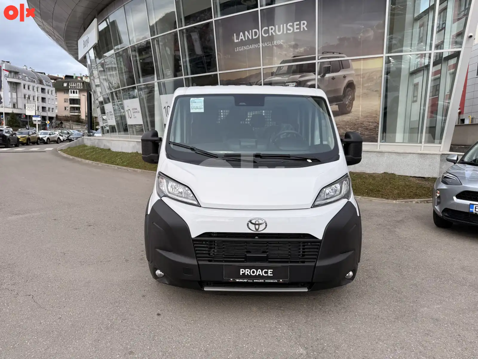 toyota-proace-max