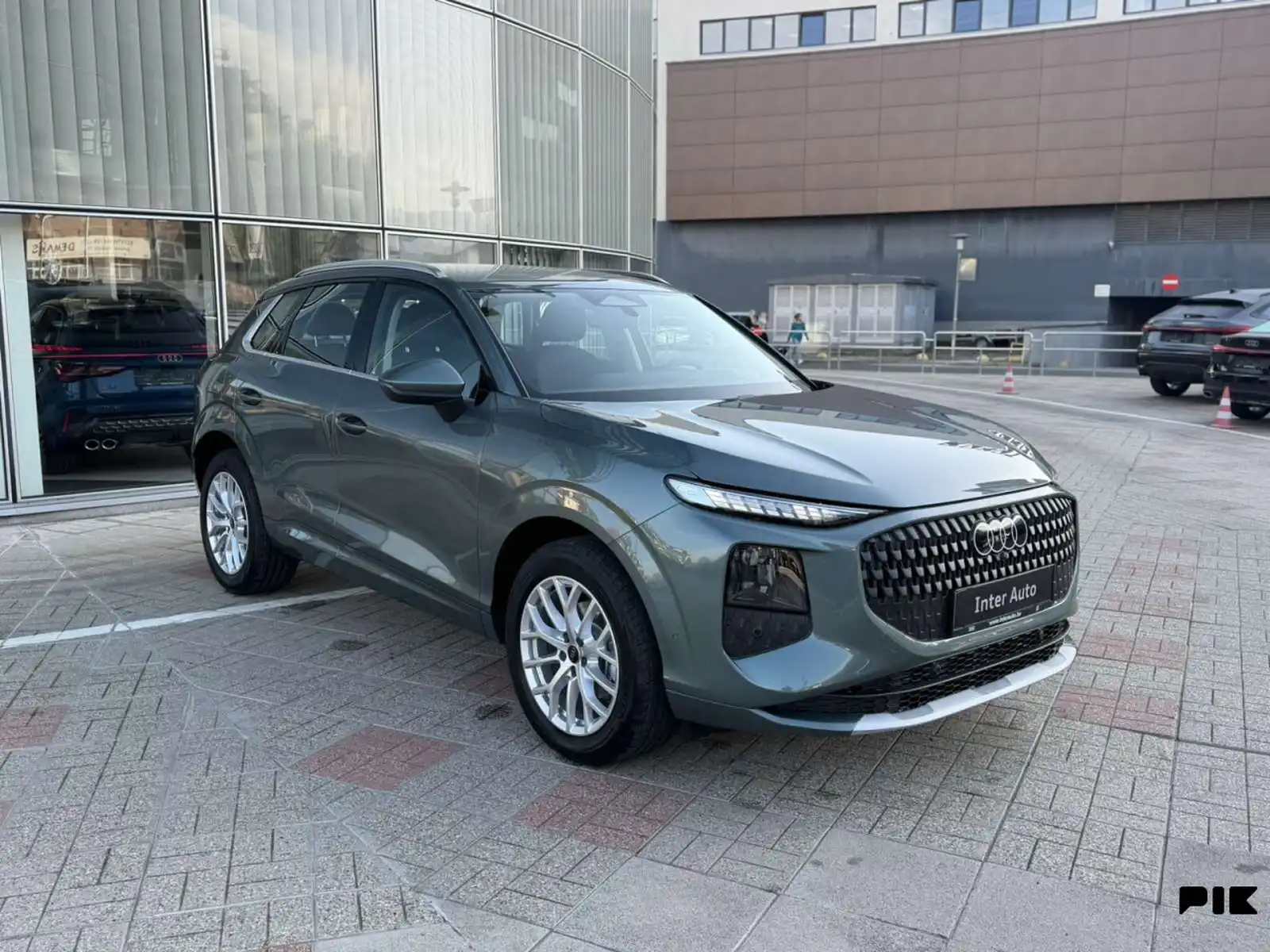 audi-q3-suv-tfsi-s-tronic-2026