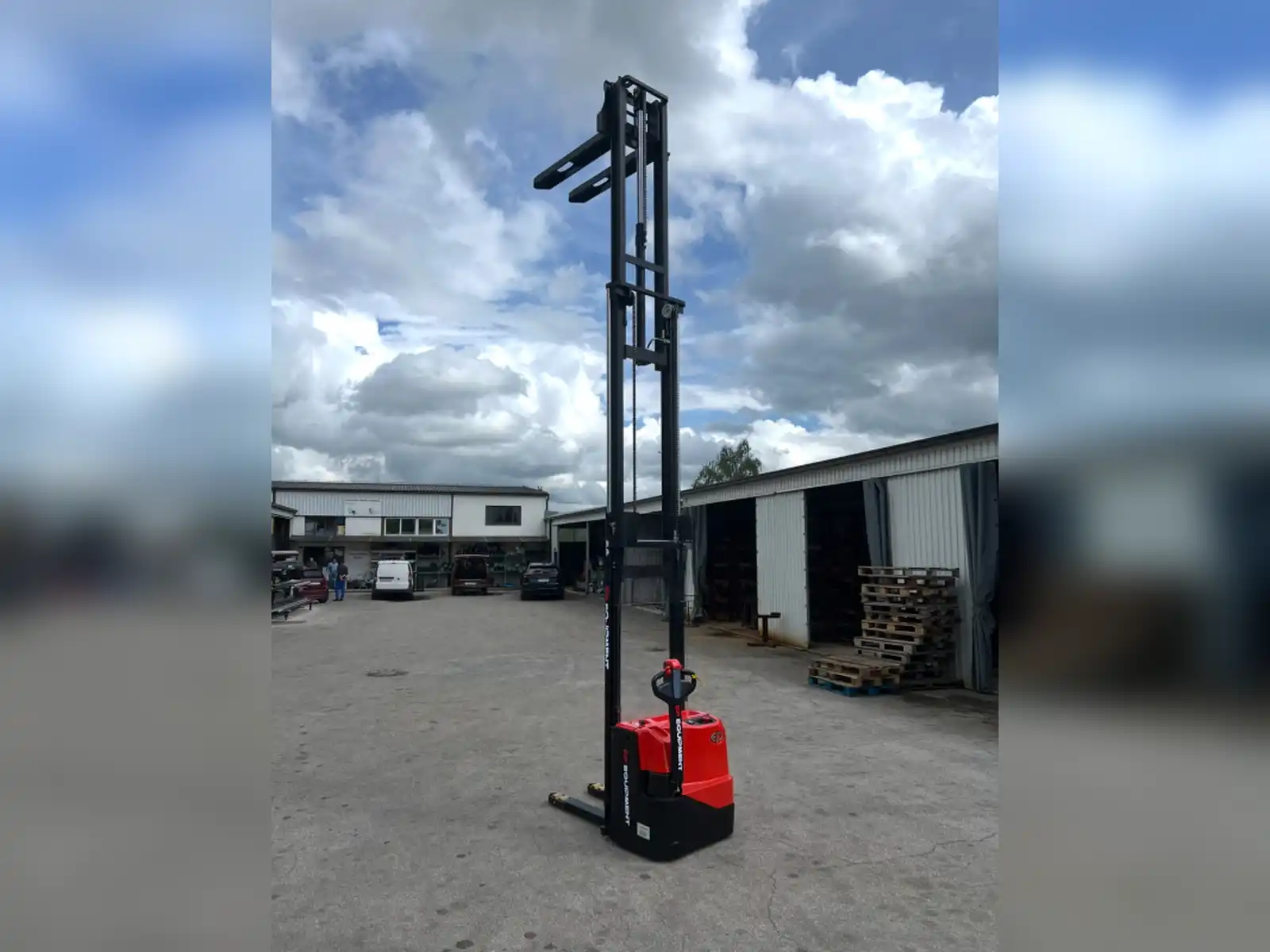 visokopodizni-elektricni-elektro-paletar-ep-wsa161-1600kg-5-5m