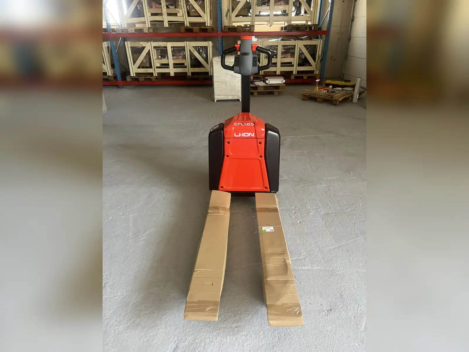 elektricni-elektro-paletar-epl-185-1-8t-li-ion