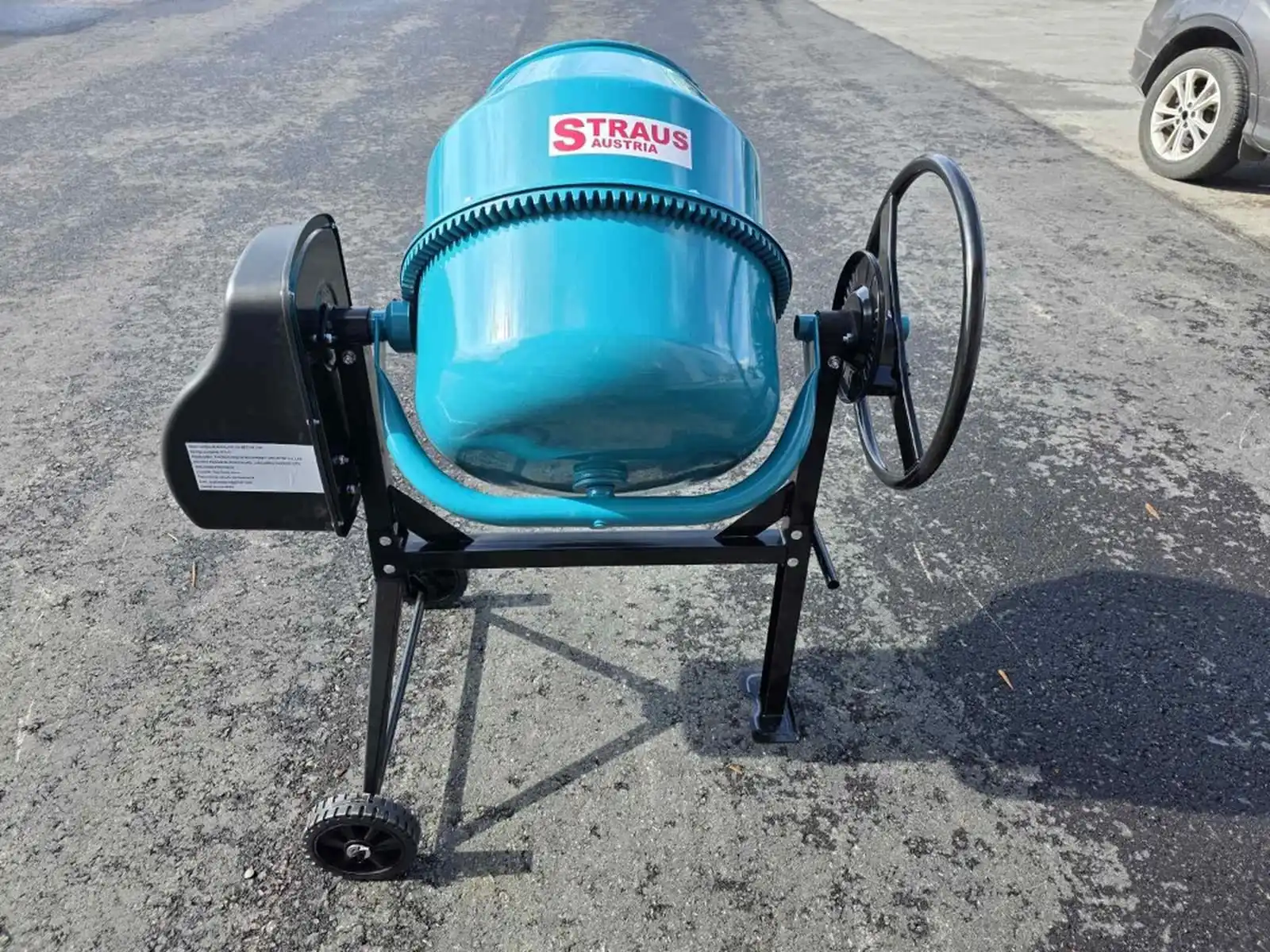 mjesalica-mixer-mikser-za-beton-130l-750w-straus-austria