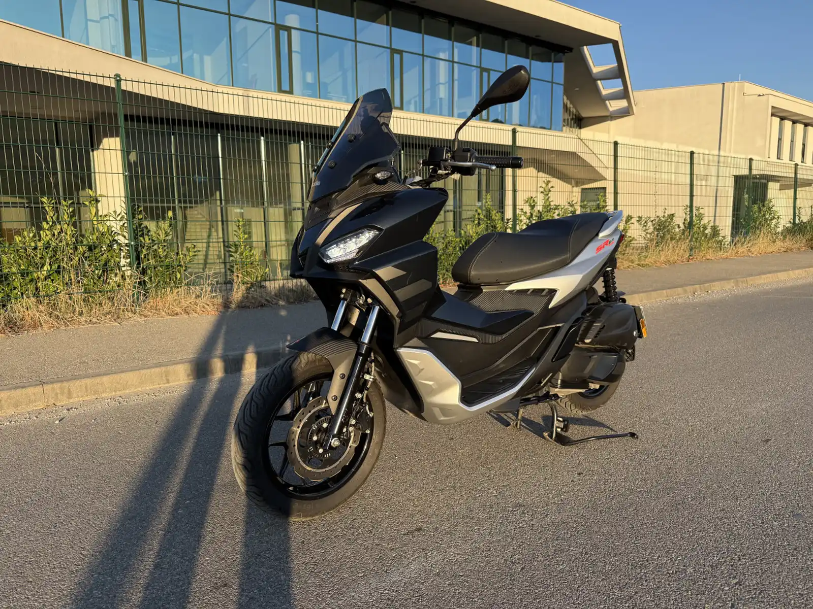 aprilia-sr-200-gt-registrovan-servisna-knjiga