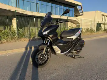 APRILIA SR 200 GT REGISTROVAN SERVISNA KNJIGA