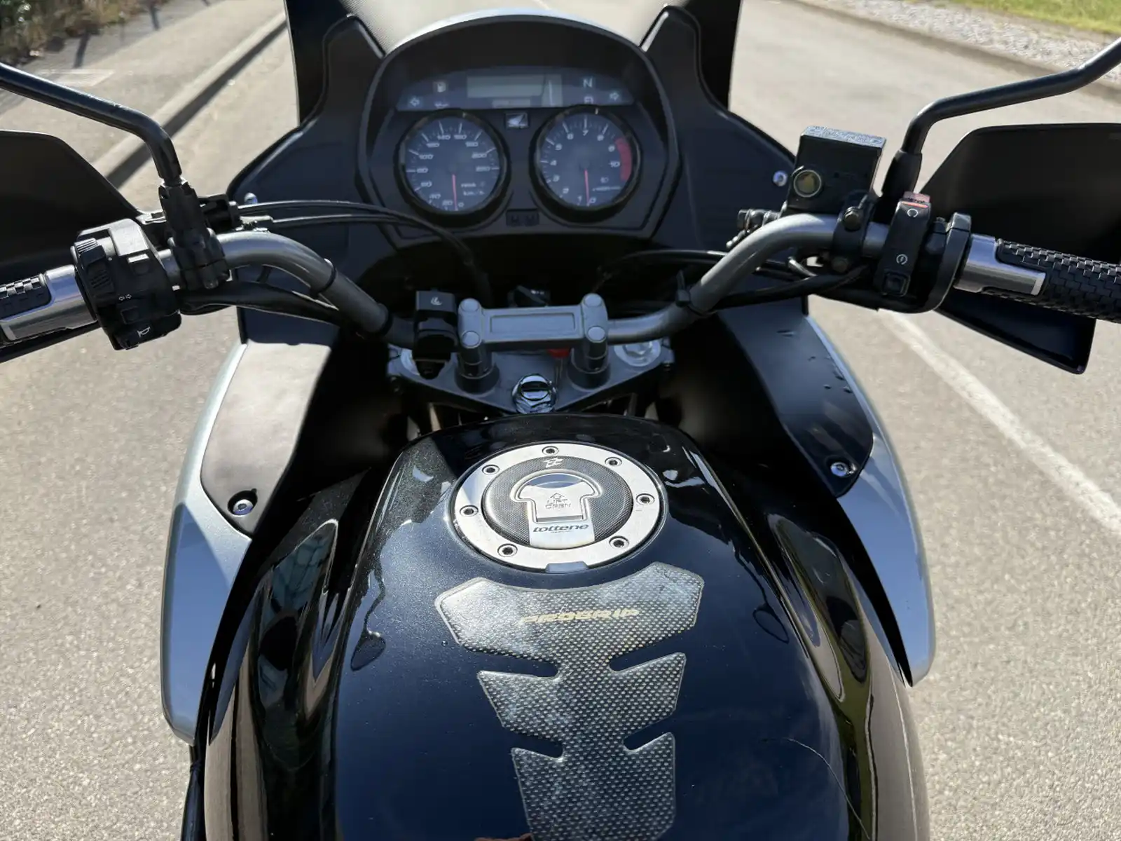 honda-varadero-1000