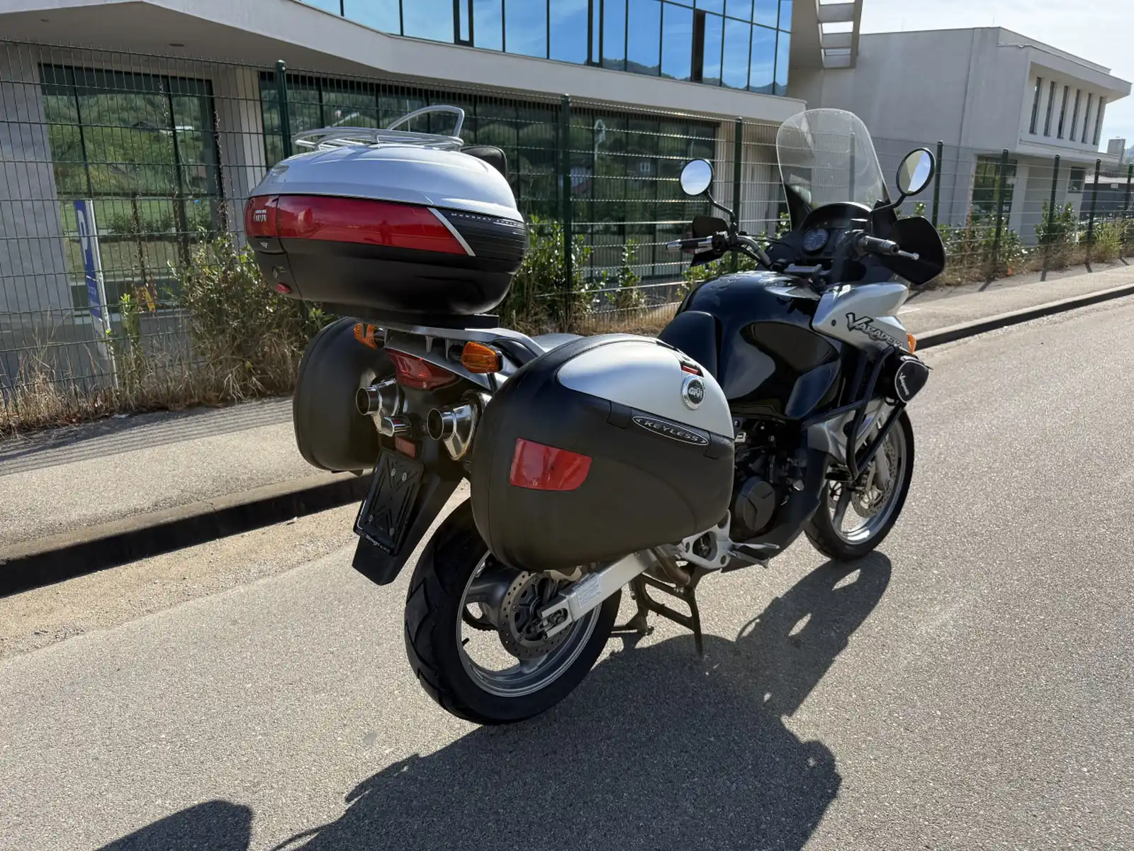 honda-varadero-1000