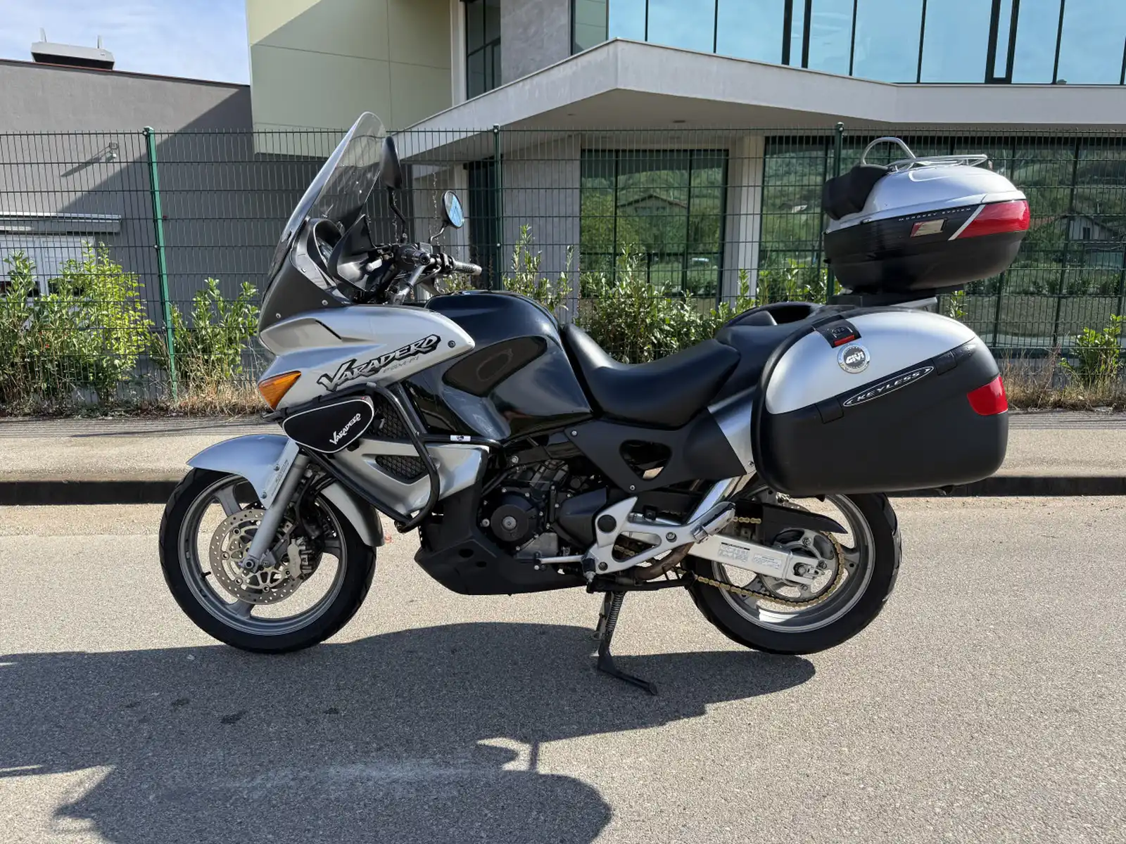 honda-varadero-1000