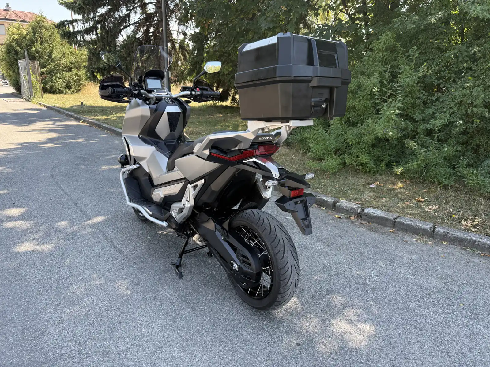 honda-x-adv-750-2020-maglenke