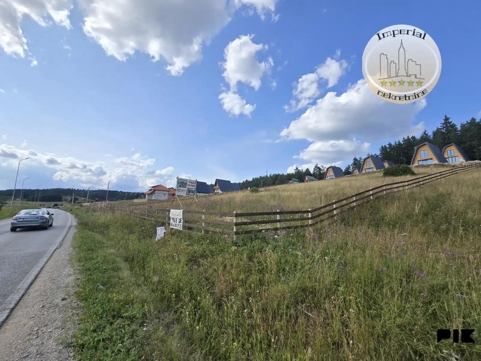 zemljiste-sokolac-ravna-romanija-2579m2odmah-uz-reg-put-sa-bg