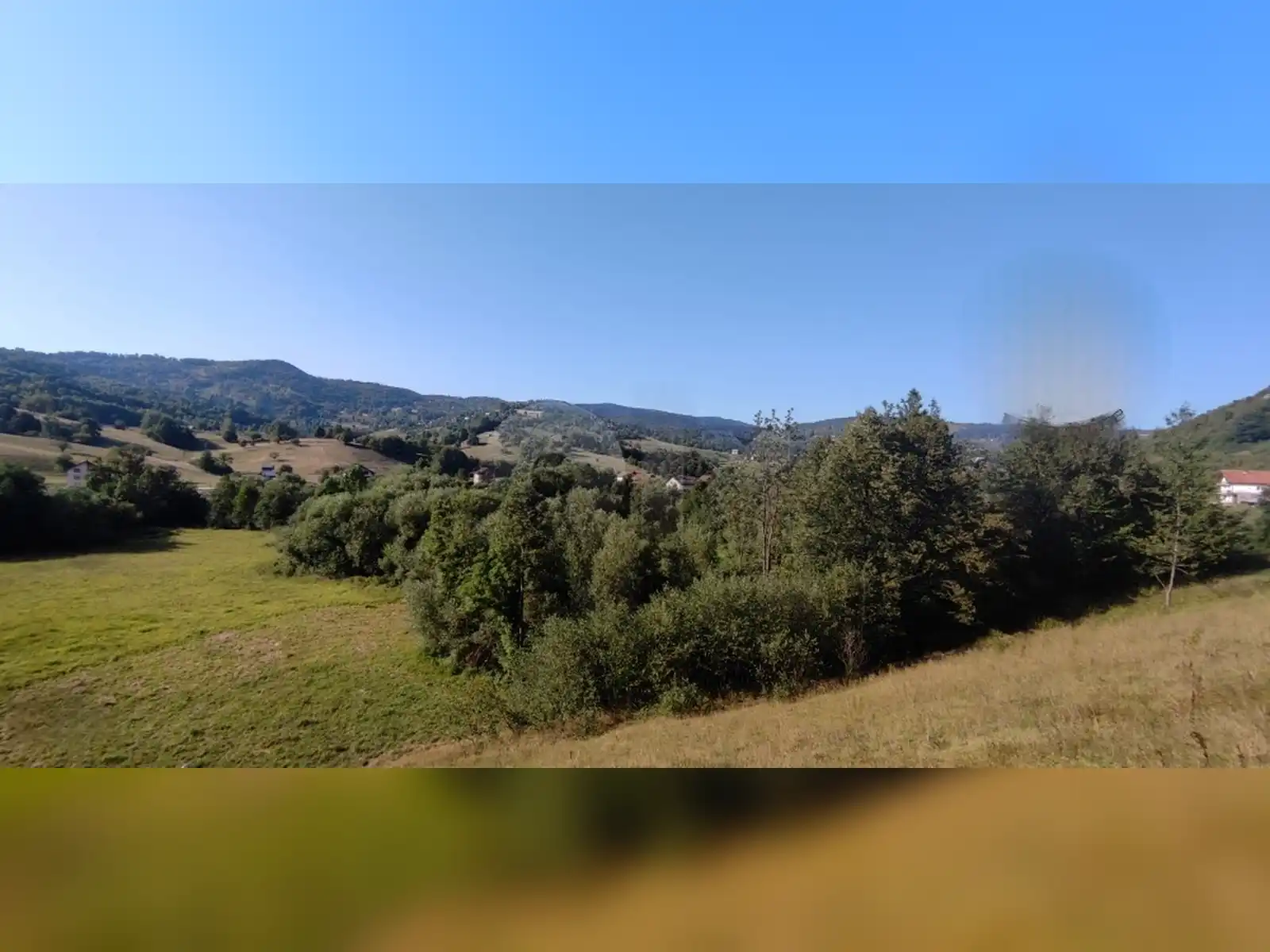 zemljiste-pale-rogousici-10525m2-blizina-reg-puta-sa-bg