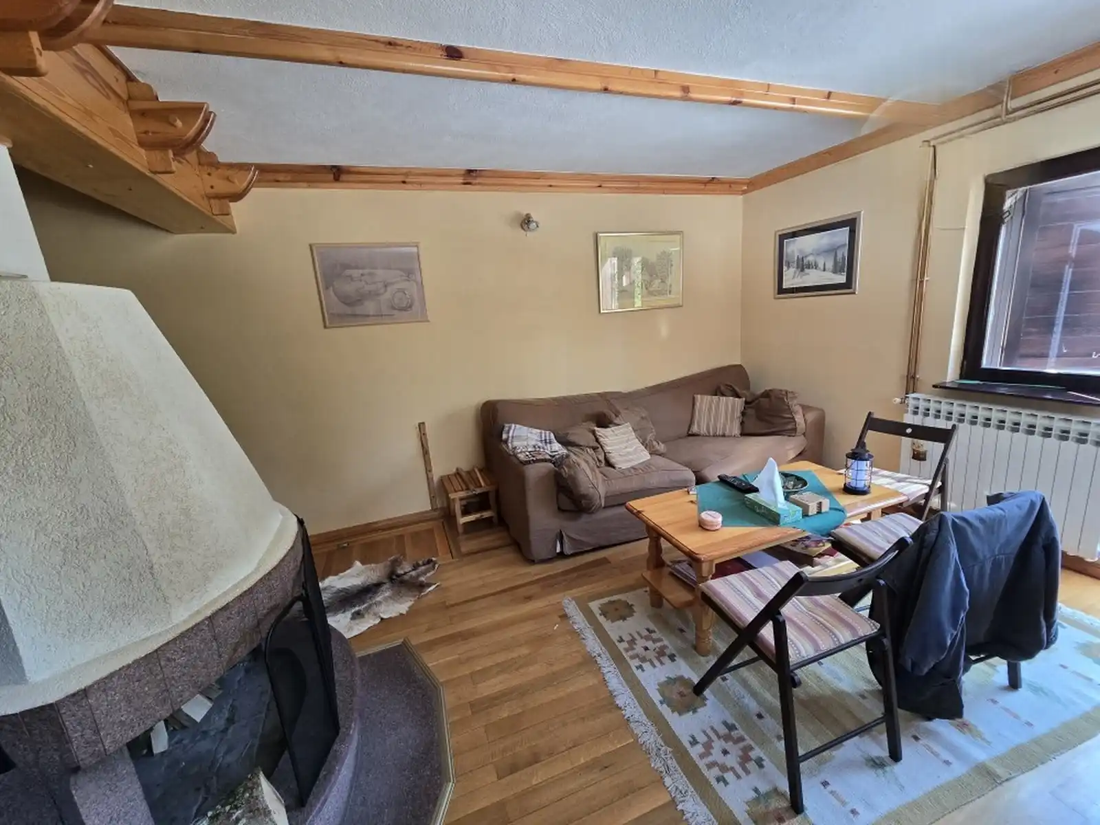 vikendica-kuca-dvorista-jahorina-120m2-1440-okucnica-garaza