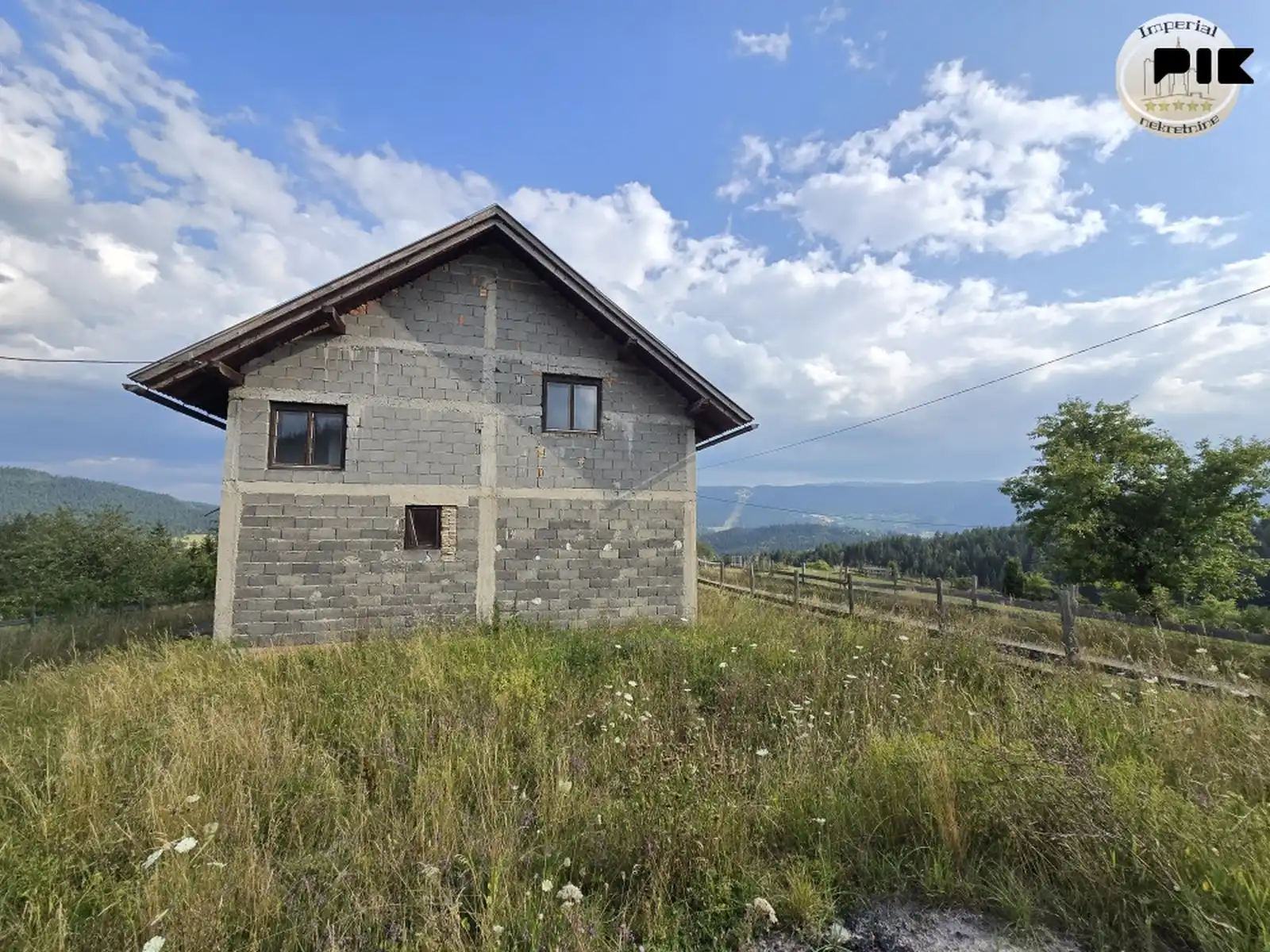 kuca-pale-brenta-ranc-sa-24332m2-zemljista-5km-od-centra-pala