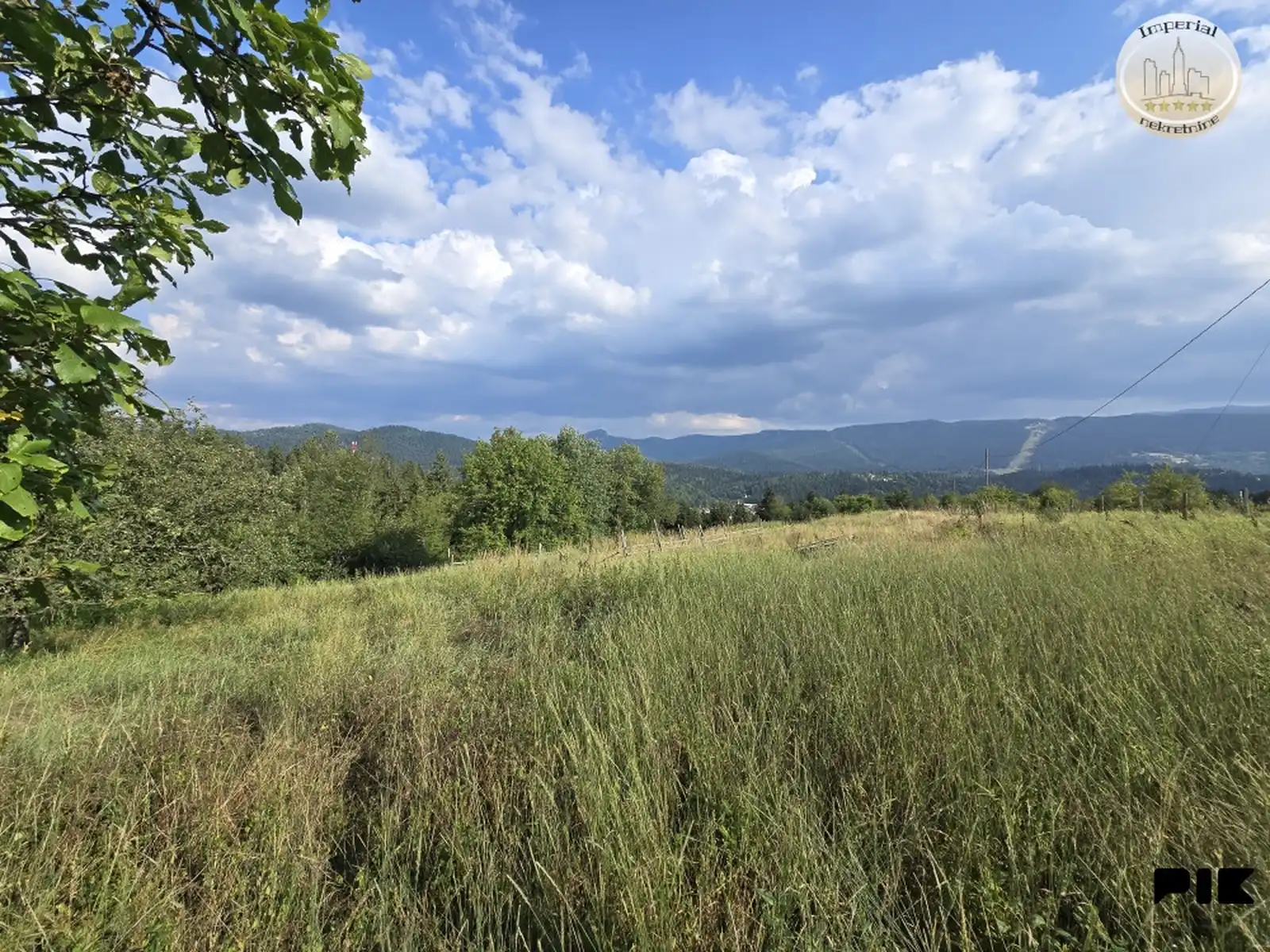 kuca-pale-brenta-ranc-sa-24332m2-zemljista-5km-od-centra-pala