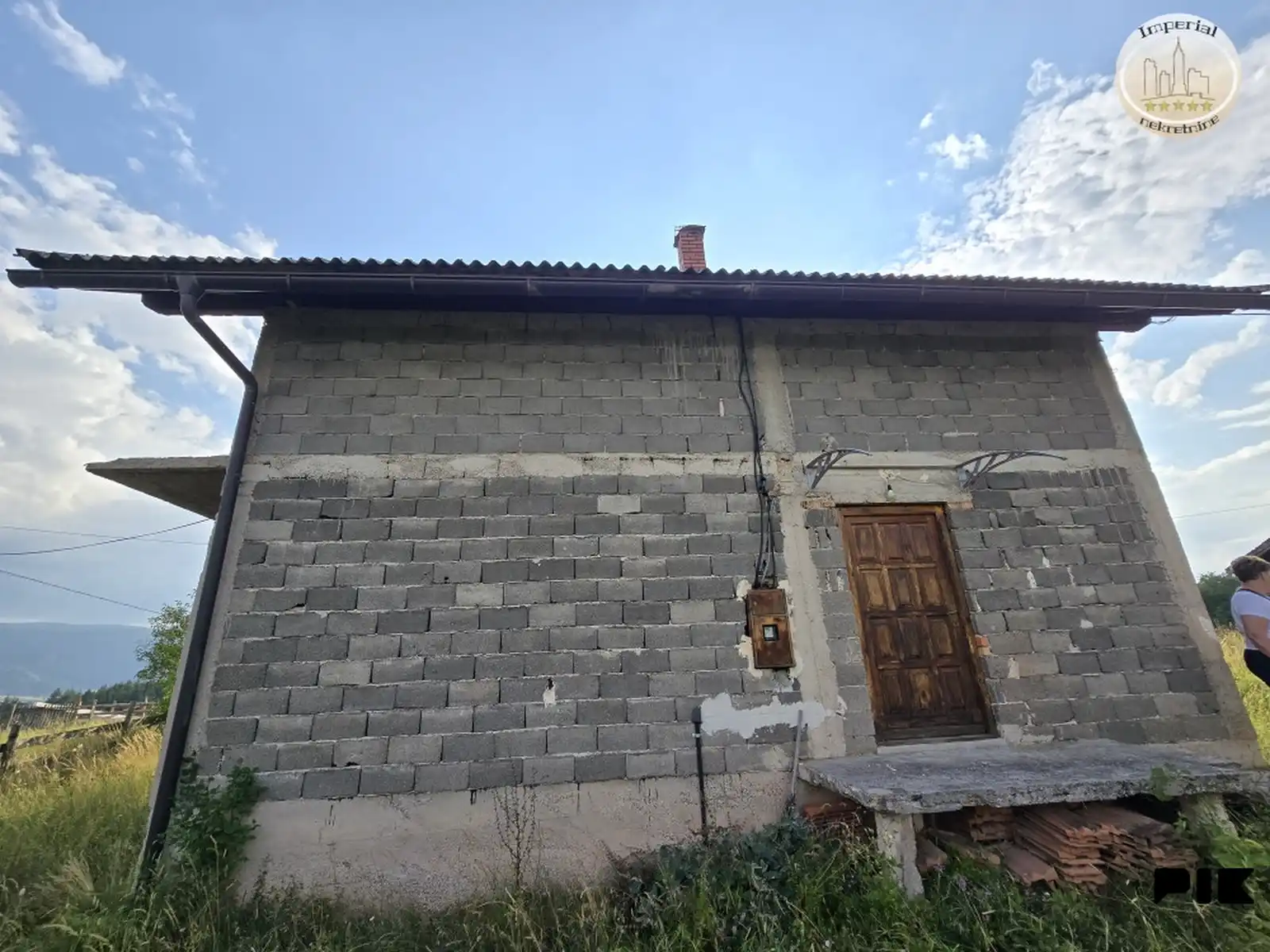 kuca-pale-brenta-ranc-sa-24332m2-zemljista-5km-od-centra-pala