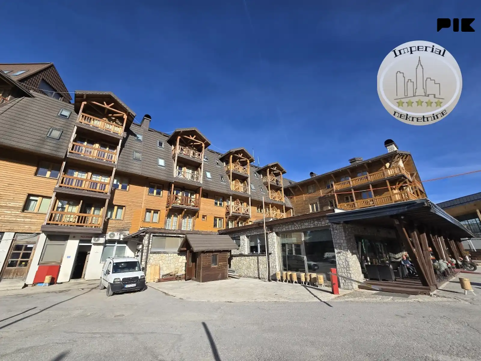 akcija-apartman-hotel-vucko-jahorina-54m2-jako-povoljno