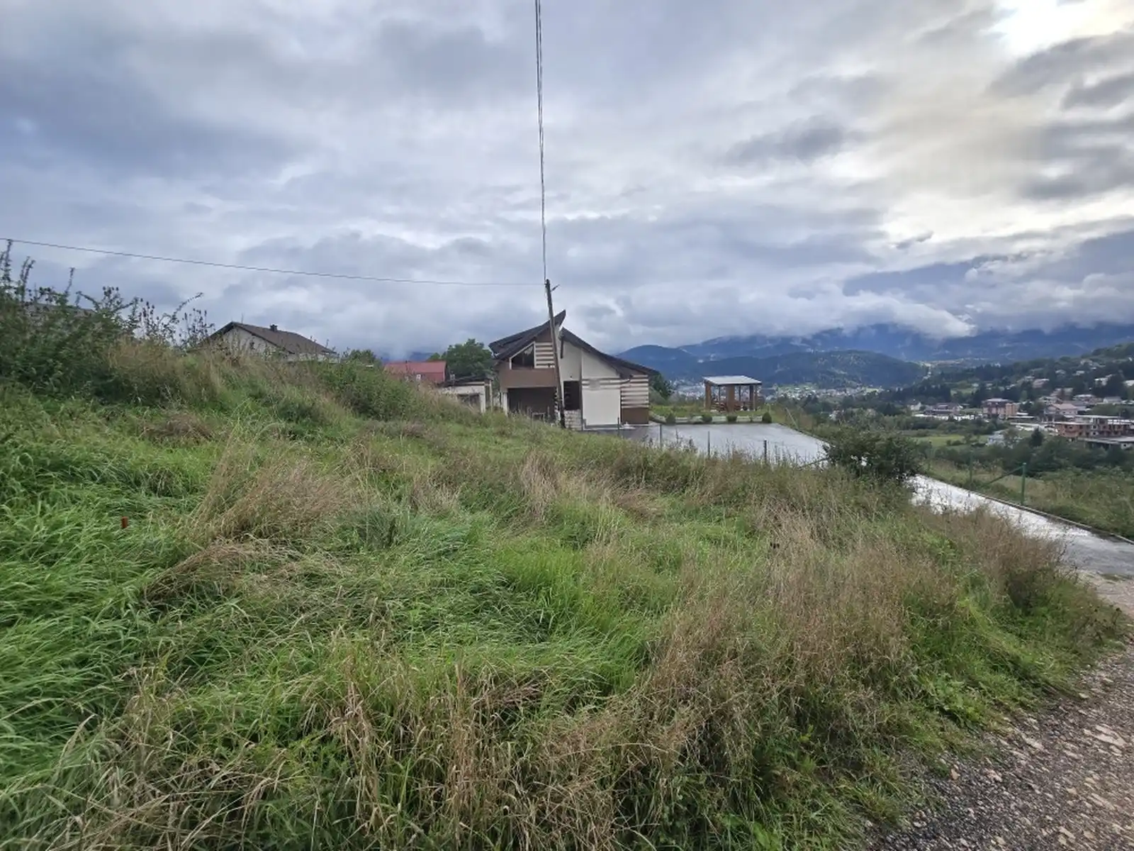 zemljiste-pale-465m2-top-pozicija-suncano-tokom-citavog-dana