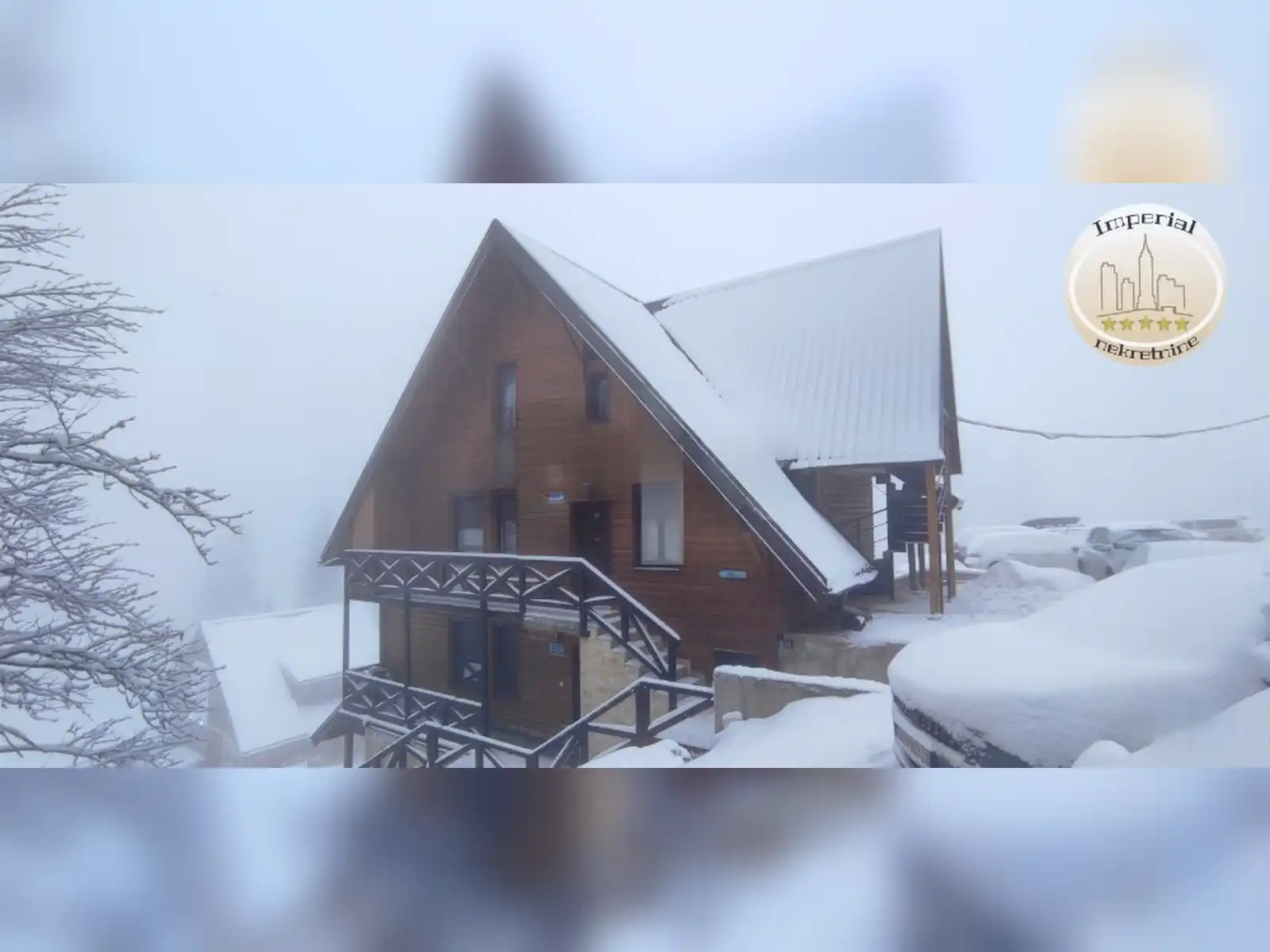 jahorina-apartman-43m2-terasa-na-stazi-odmah-do-hotela-lavina