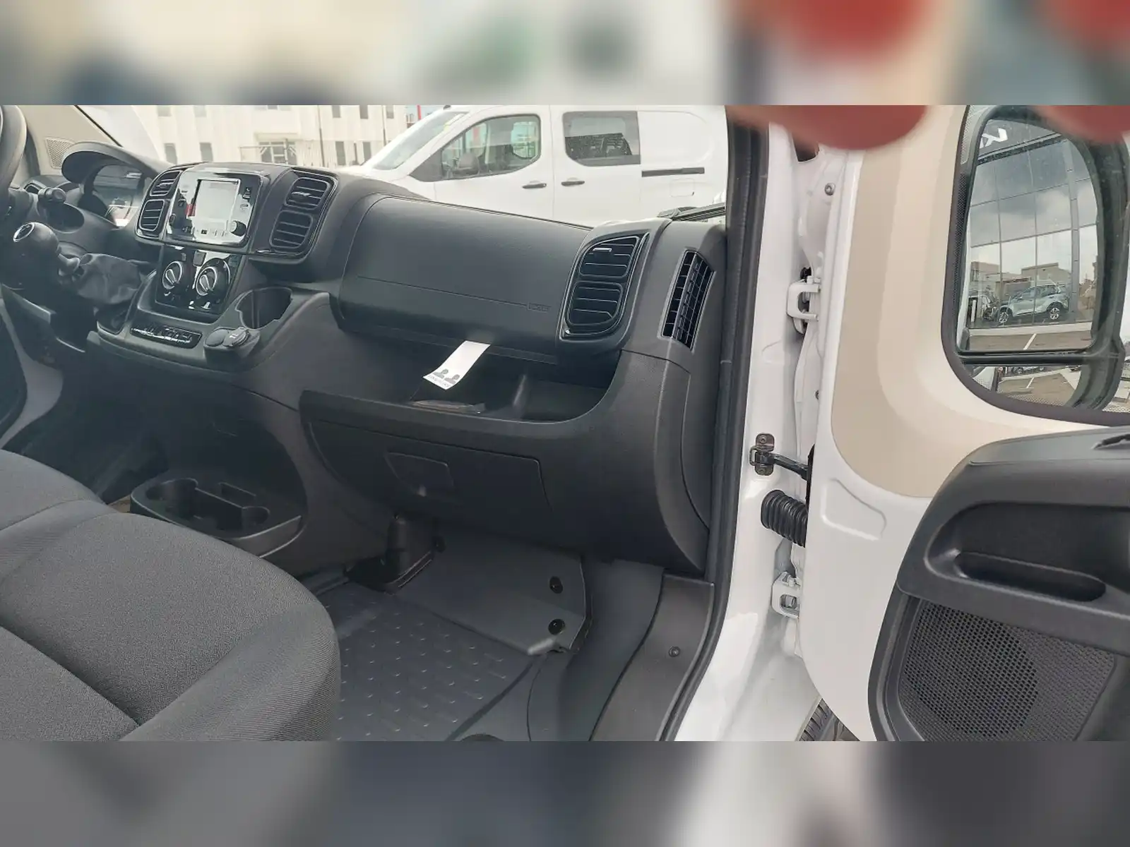 opel-movano-l4h2-140ks-4m-tovarni-dio-zapremina-15-kubika