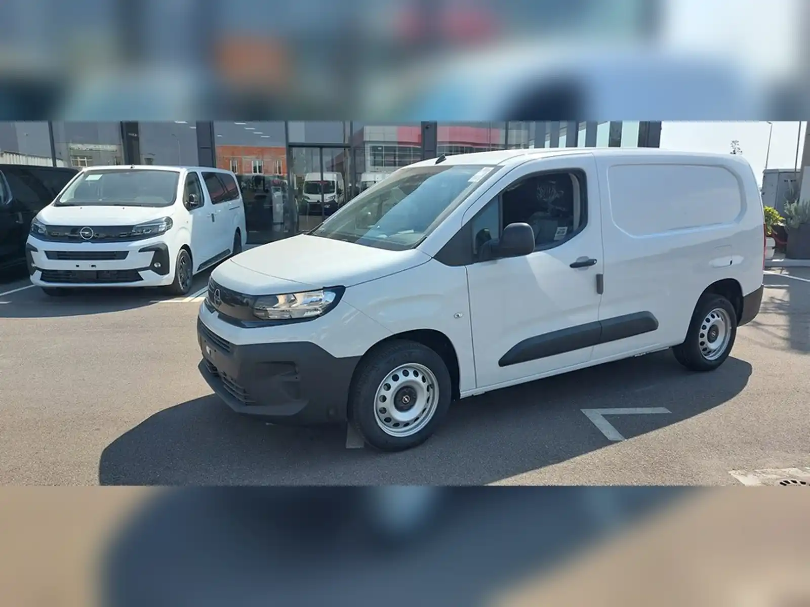 opel-combo-van-l2-maxi-1-5d-2026-odmah-dostupno