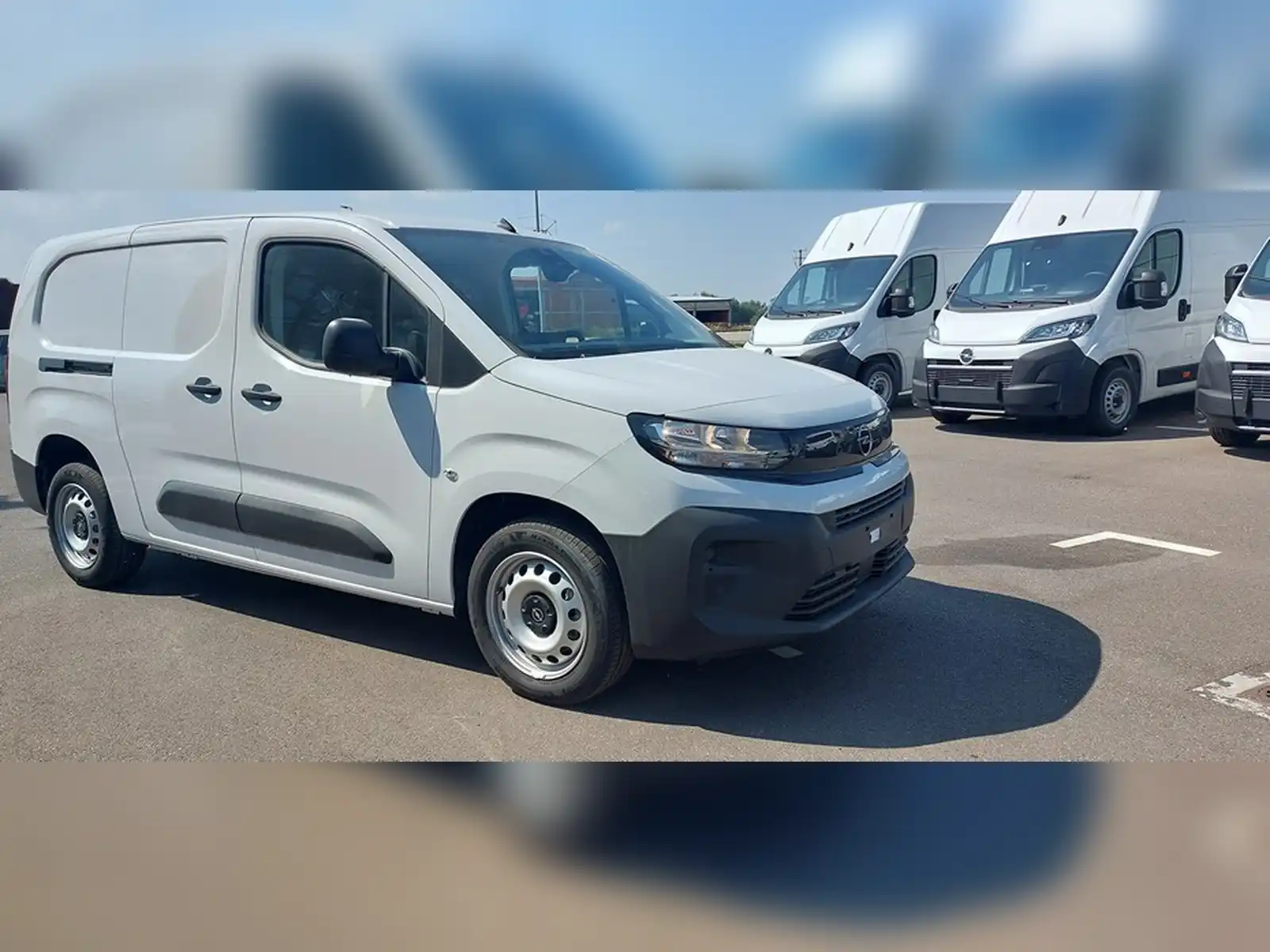 opel-combo-van-l2-maxi-1-5d-2026-odmah-dostupno