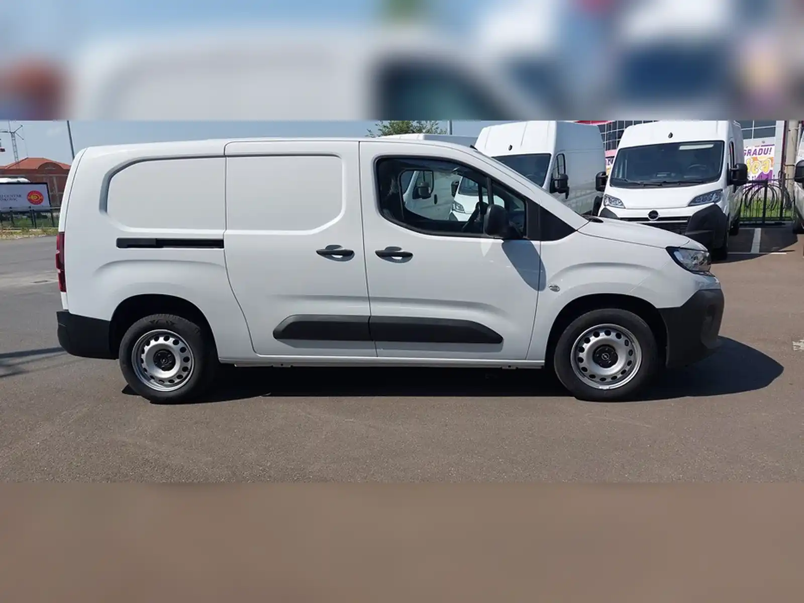 opel-combo-van-l2-maxi-1-5d-2026-odmah-dostupno
