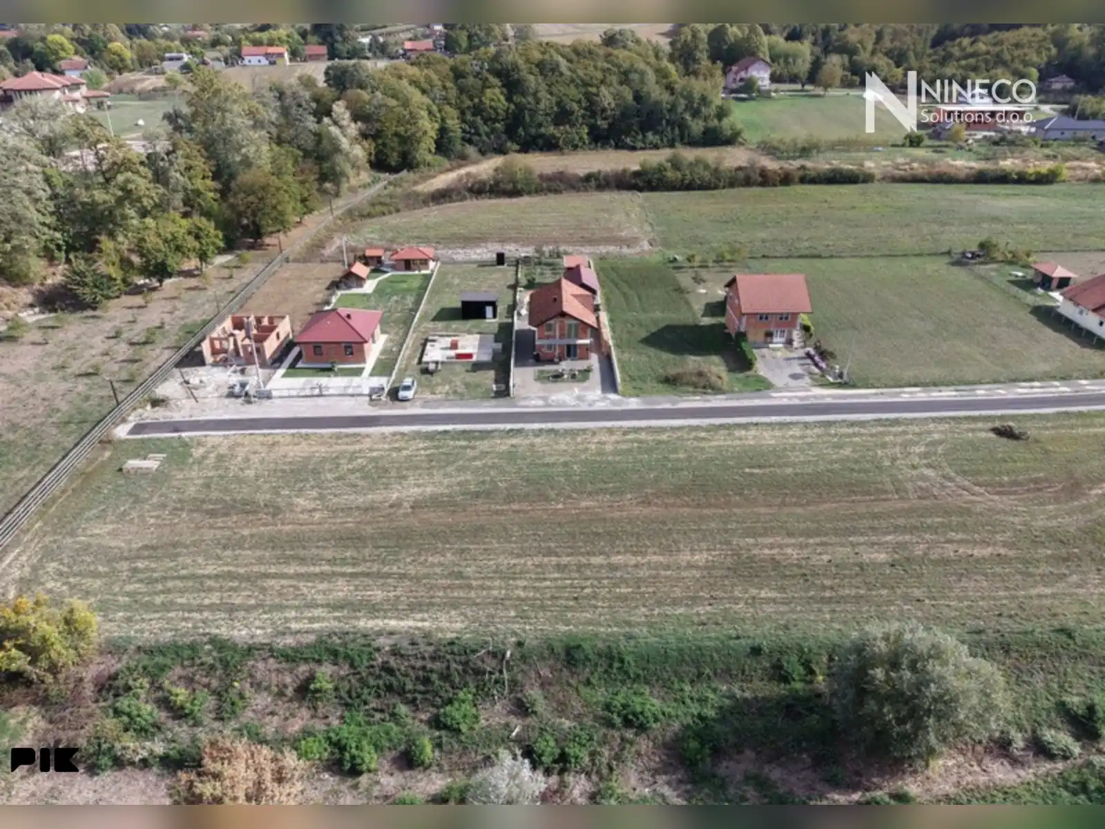 placevi-veliko-blasko-laktasi-835-m2
