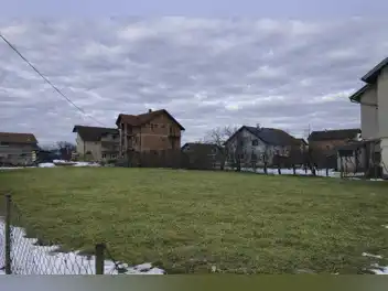 Prodaje se građevinska parcela 980 m² – Trn, Banja Luka