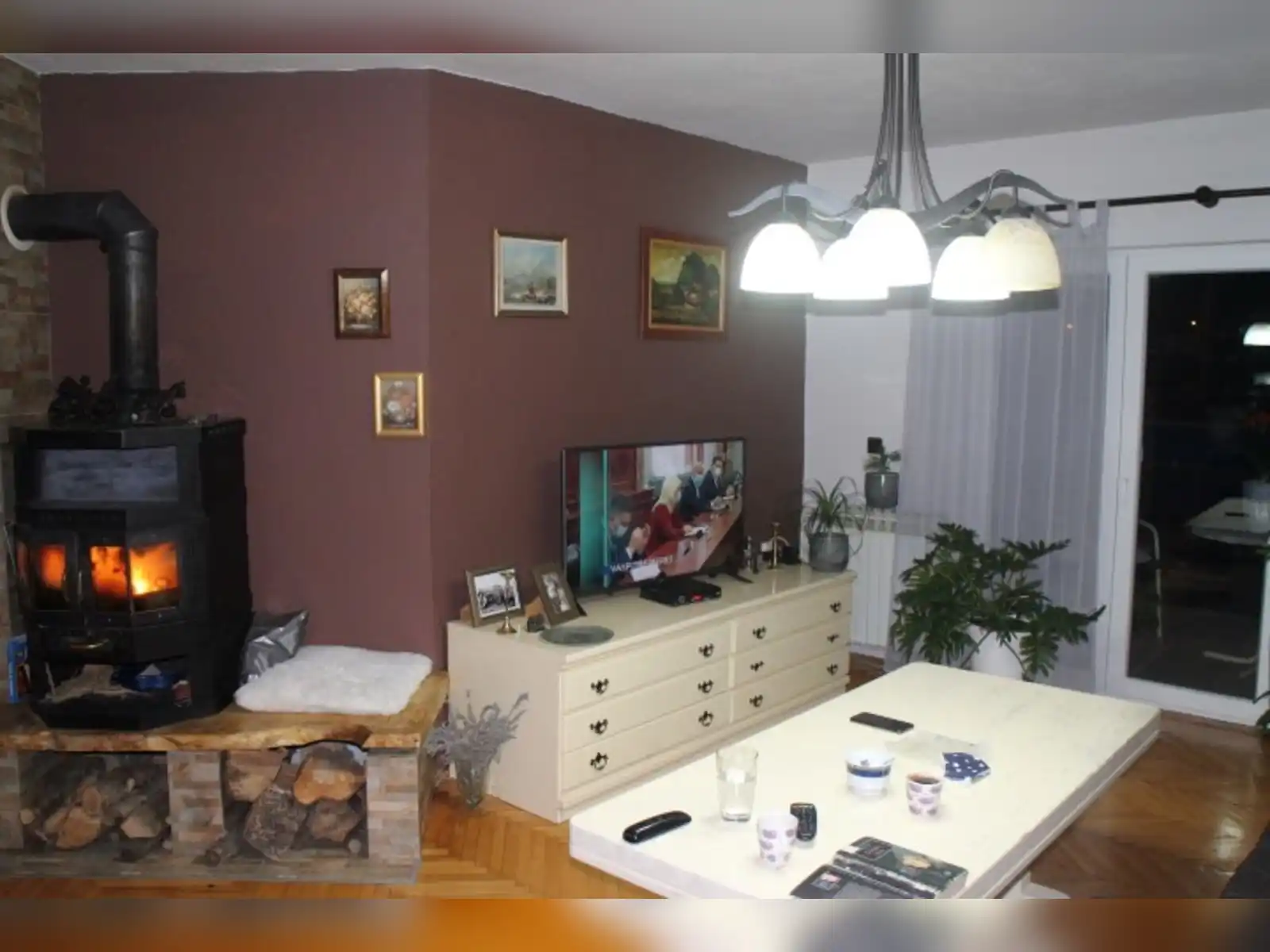 kuca-sa-poslovnim-prostorom-u-glamocanima
