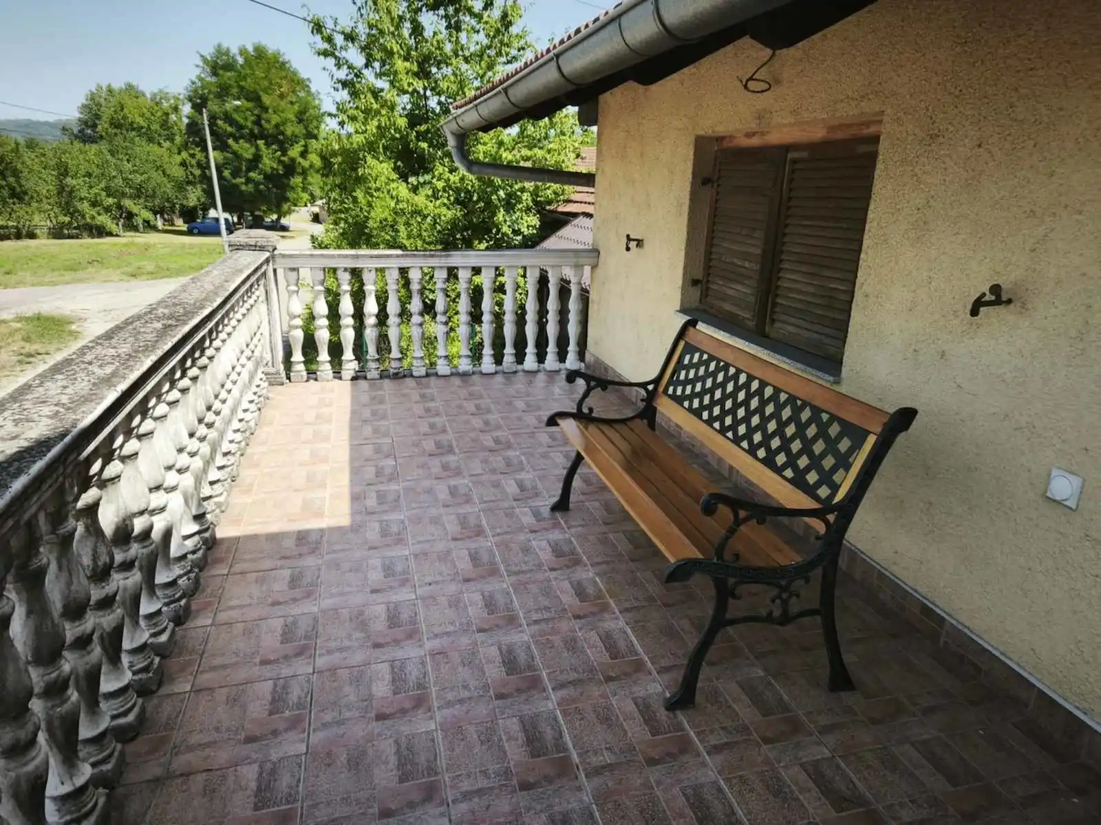 kuca-444-m-kod-vitaminke-sa-600m-okucnice-banja-luka