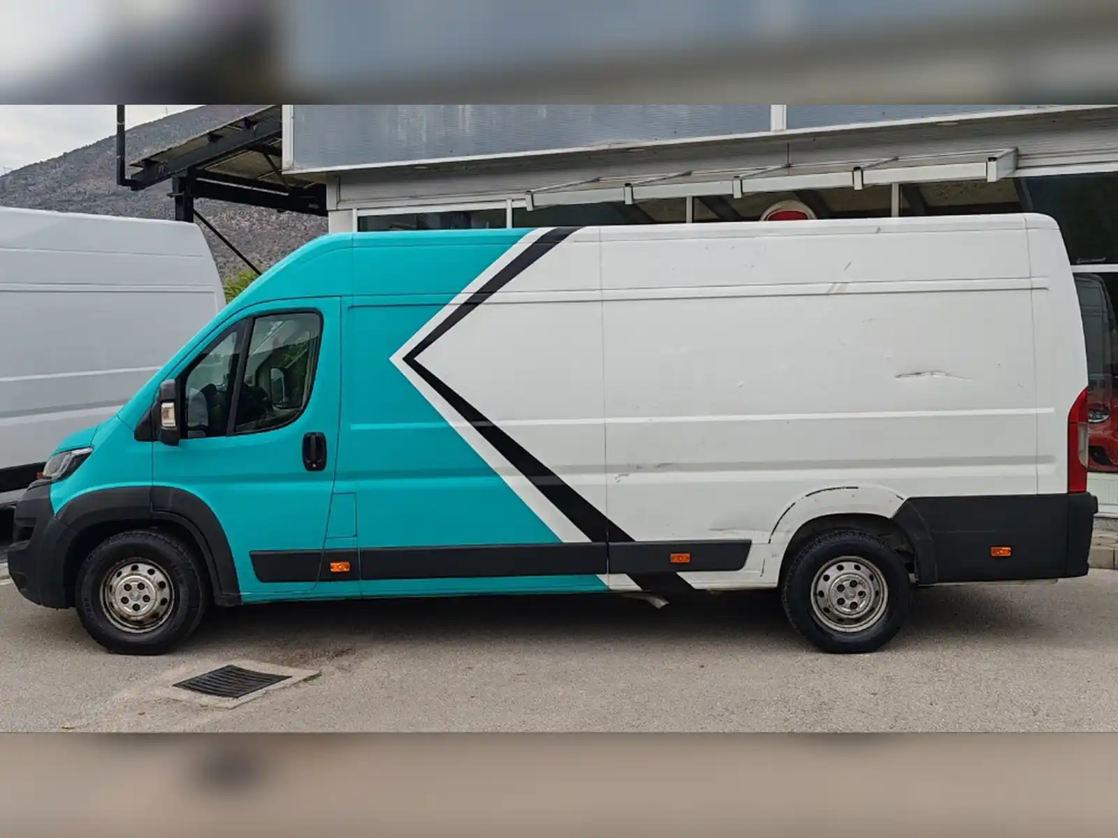 peugeot-boxer-l4h2-2-2-hdi-140-ks-2021