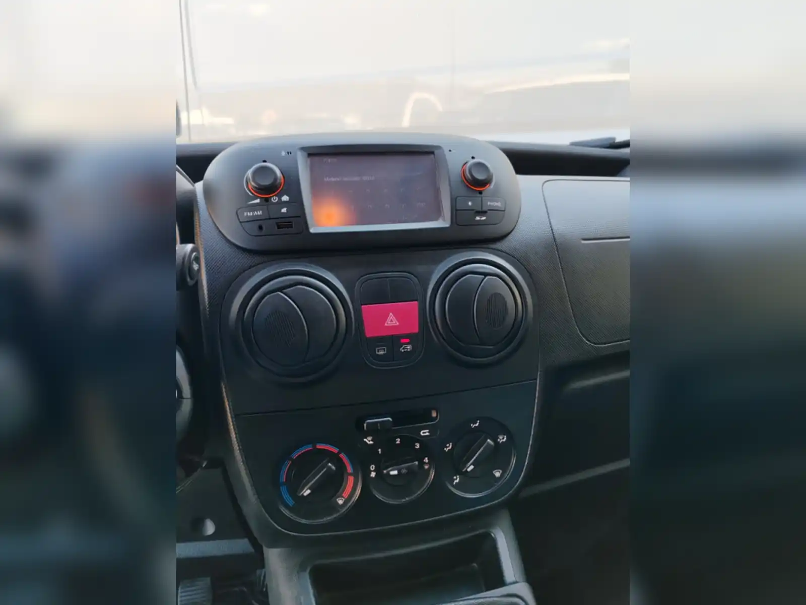 fiat-fiorino-cargo-1-3-mjtd-95-ks-2019-god