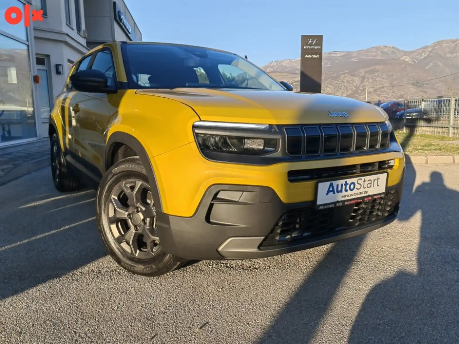 akcija-jeep-avenger-12-e-dct6-mhev-100-ks-longitude