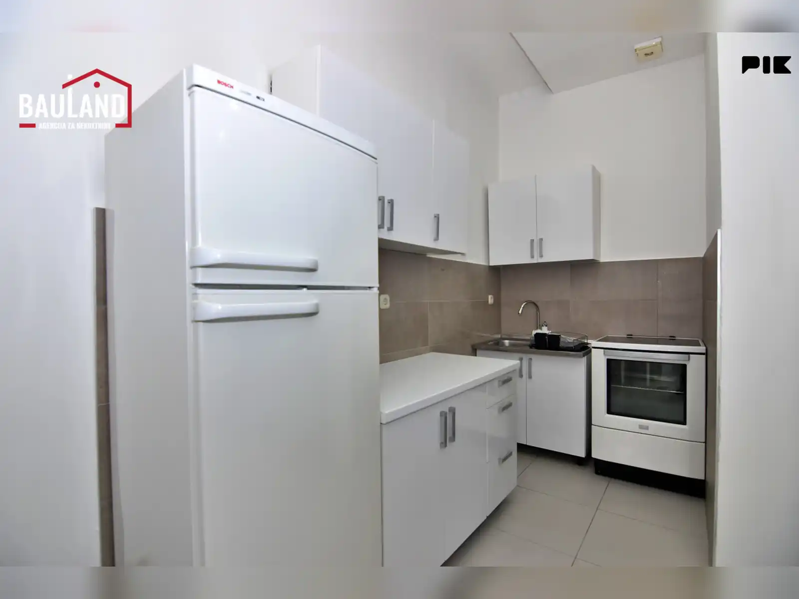 namjesten-dvosoban-stan-54m2-stari-grad
