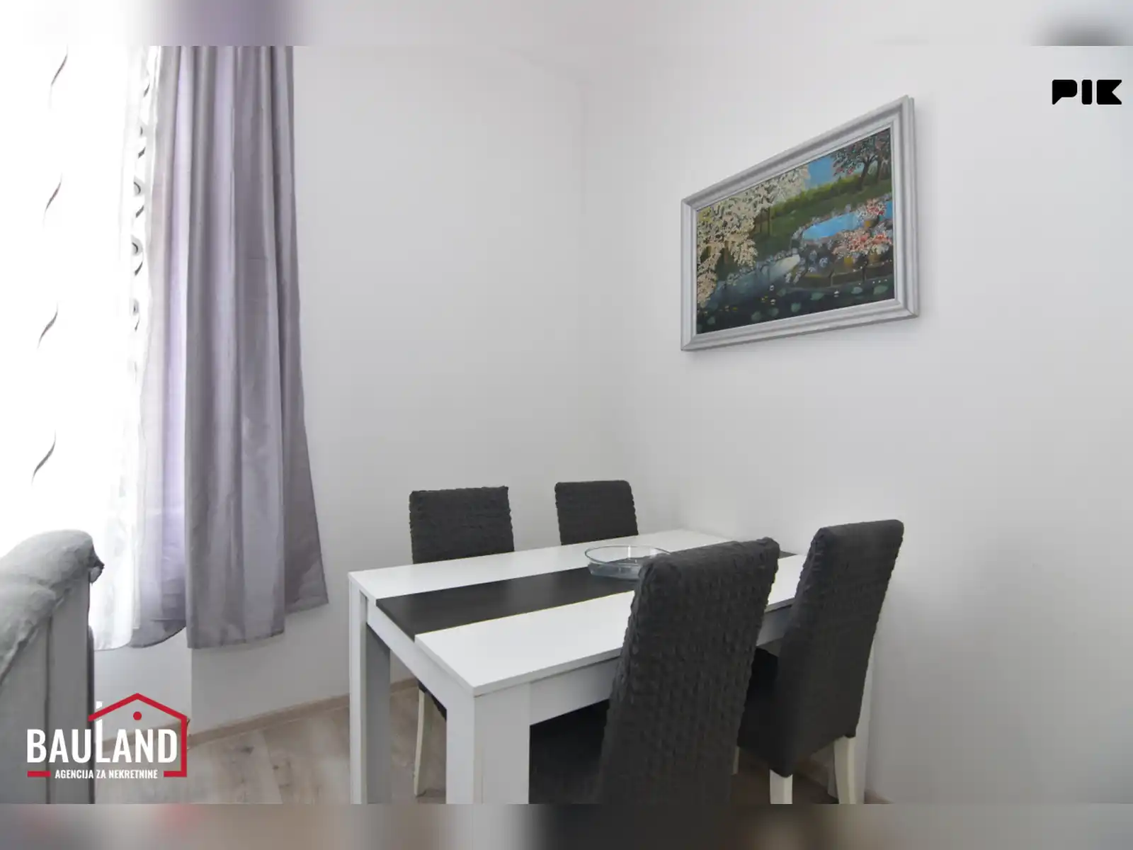 namjesten-dvosoban-stan-54m2-stari-grad